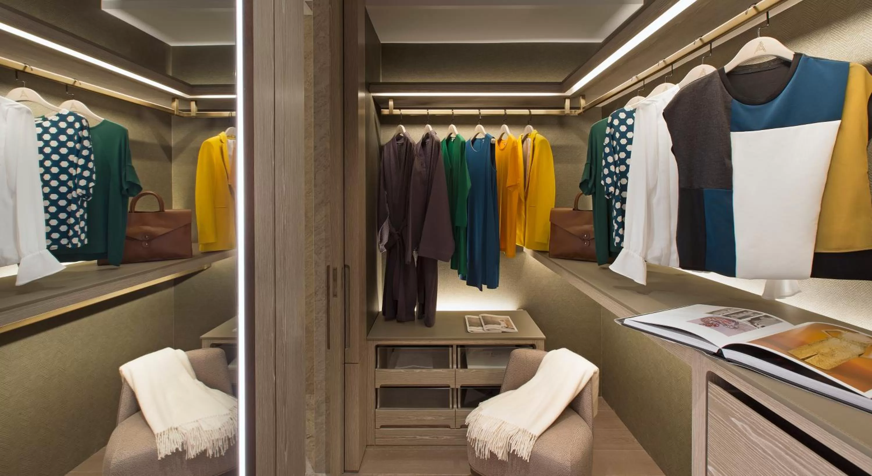 wardrobe in K11 ARTUS