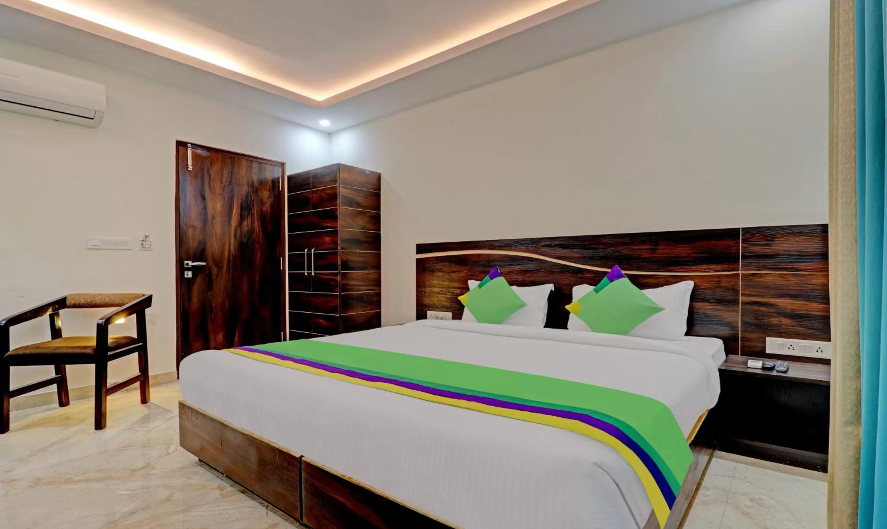 Bedroom, Bed in Hotel Hidden Delight Rishikesh