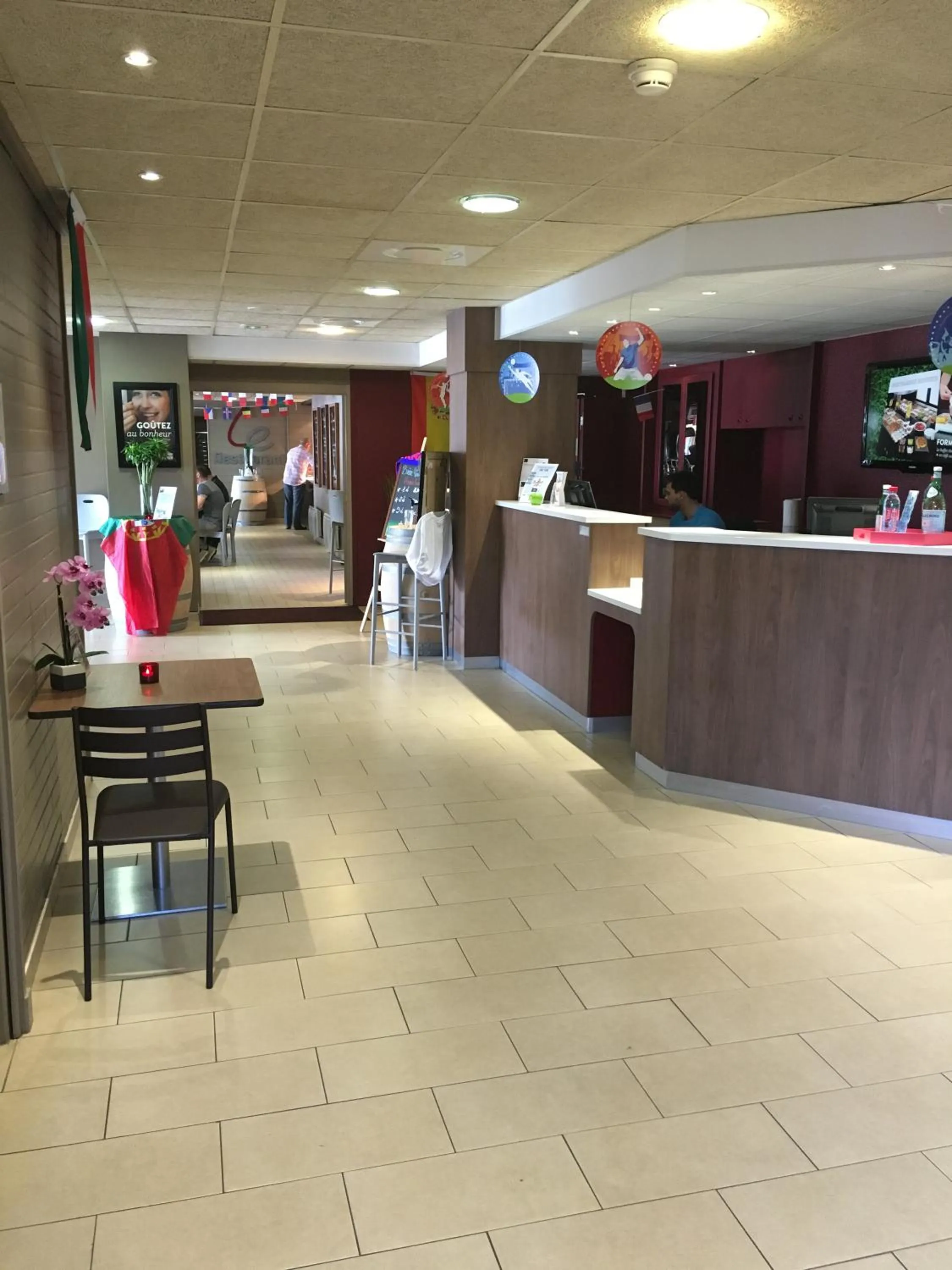 Lobby or reception in Campanile Toulouse Purpan