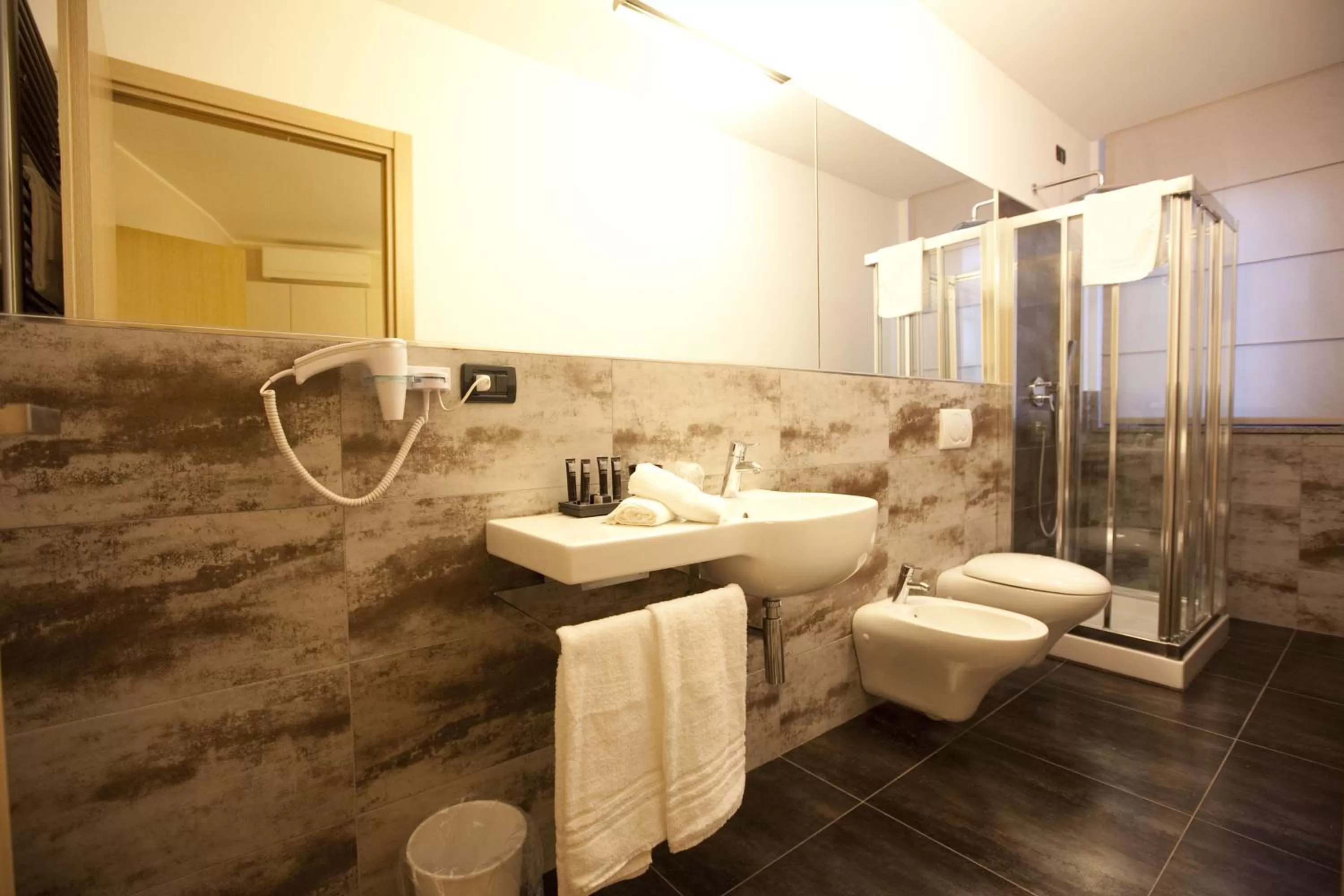 Toilet in Hotel La Meridiana