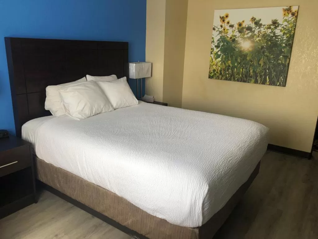 Bed in wallaceburg inn