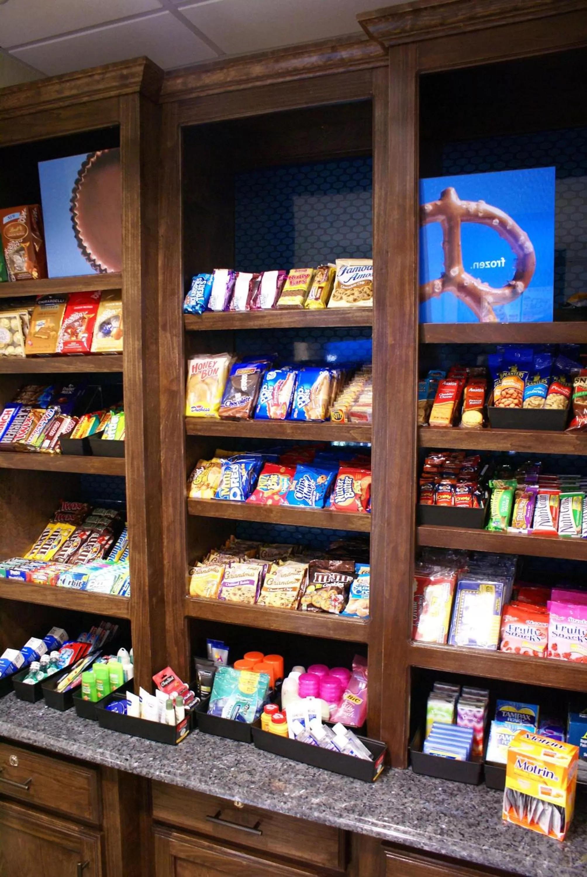 Restaurant/places to eat in Hampton Inn & Suites Center