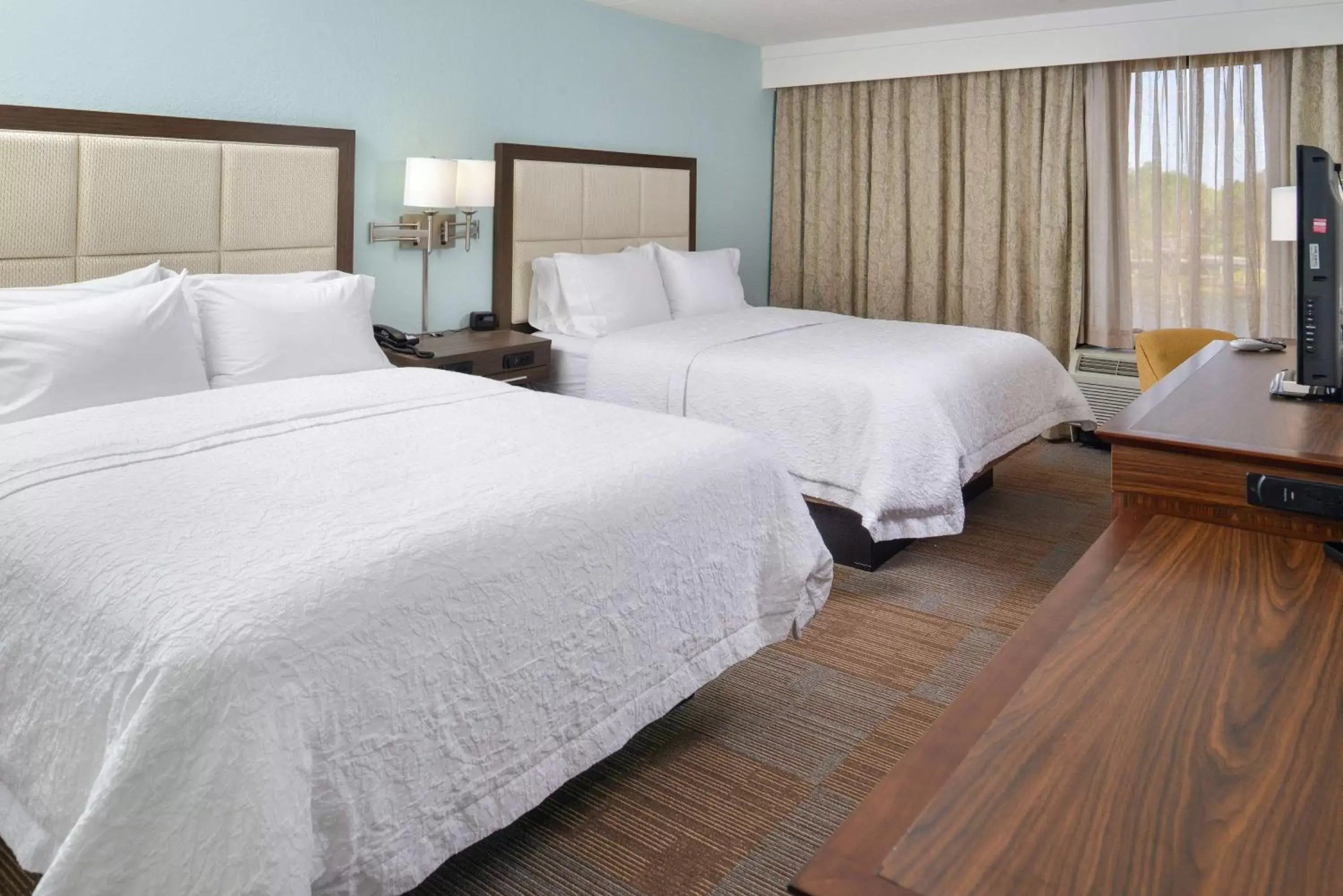 Double Room with Two Double Beds - Non-Smoking in Hampton Inn Daytona/Ormond Beach Double Room with Two Double Beds - Non-Smoking in Hampton Inn Daytona/Ormond Beach