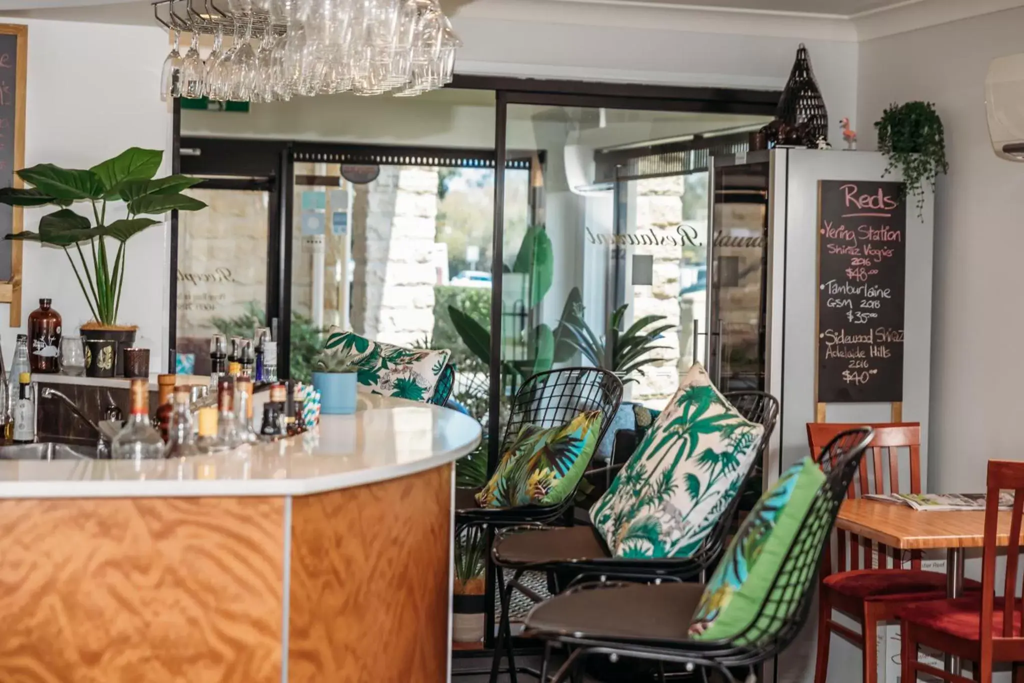 King Room - Disability Access in Kobbers Motor Inn King Room - Disability Access in Kobbers Motor Inn