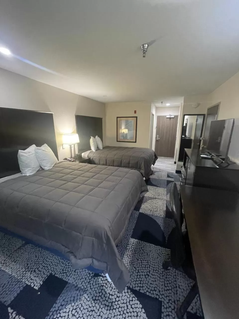 Bedroom, Bed in Fairway Inn Iowa-Lake Charles