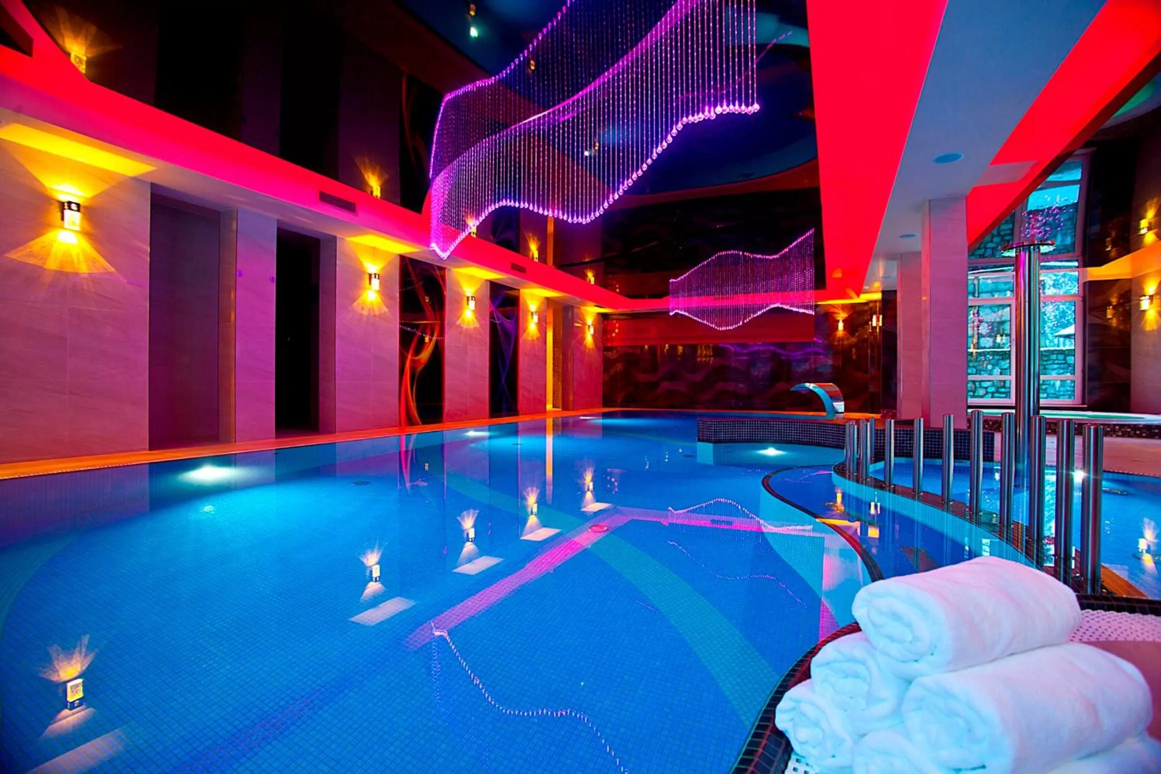 Swimming Pool in KRISTINA Willa & Spa