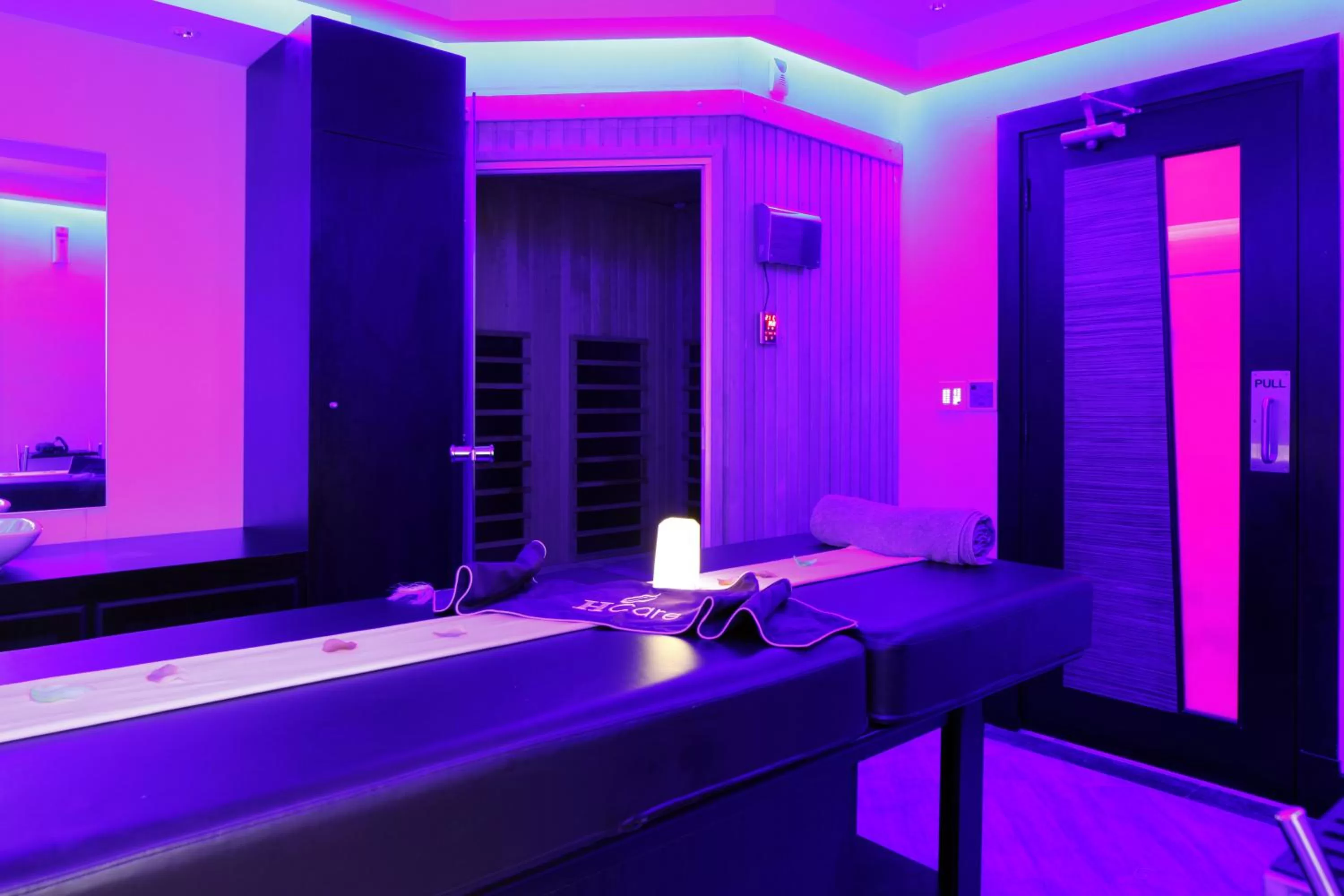 Massage in Novotel Dammam Business Park