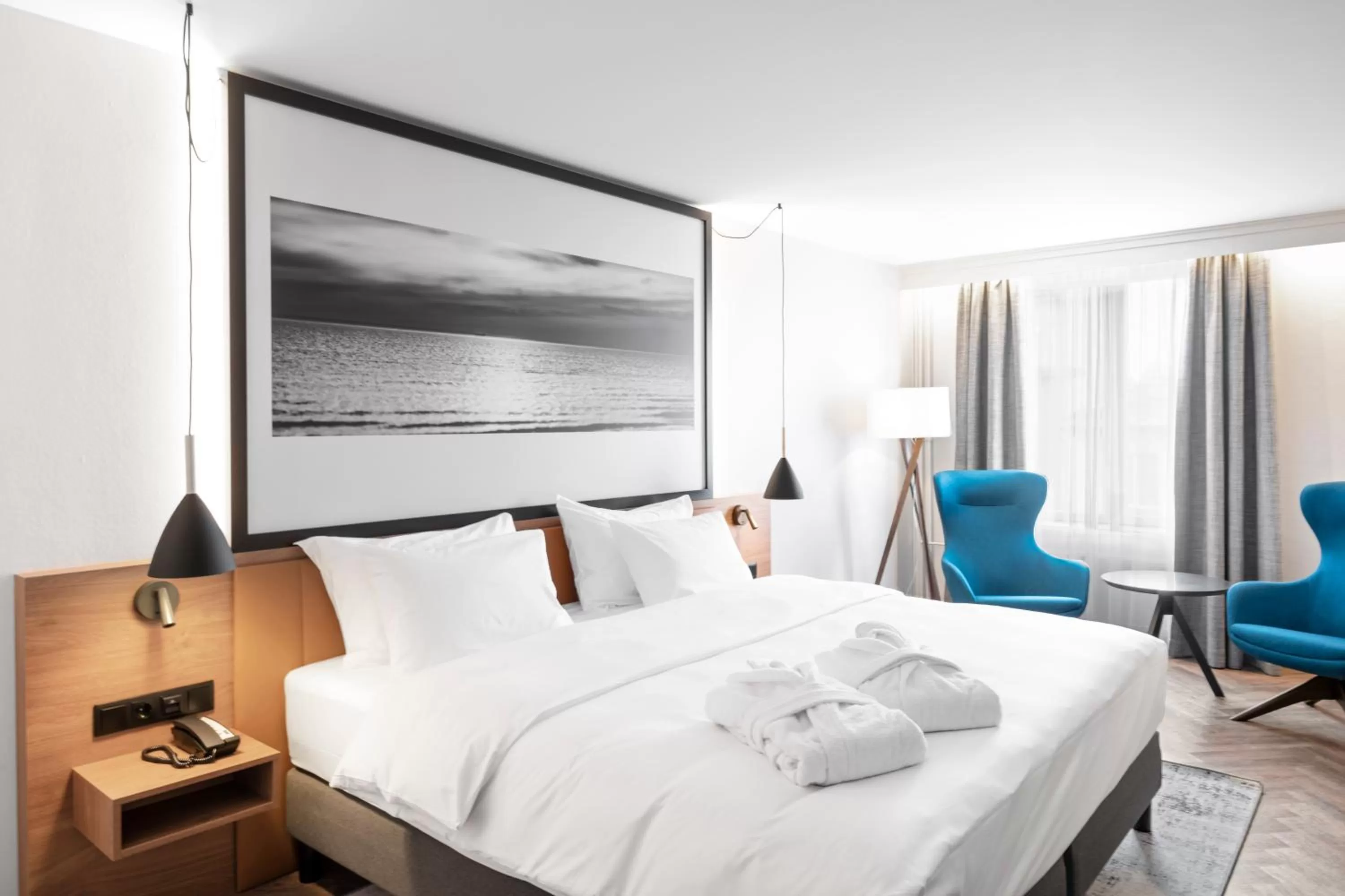 Bed in MERCURE KLAIPEDA CITY HOTEL, Meetings, Events, Restaurant & Bar - Accor Group, Pet Stay FREE