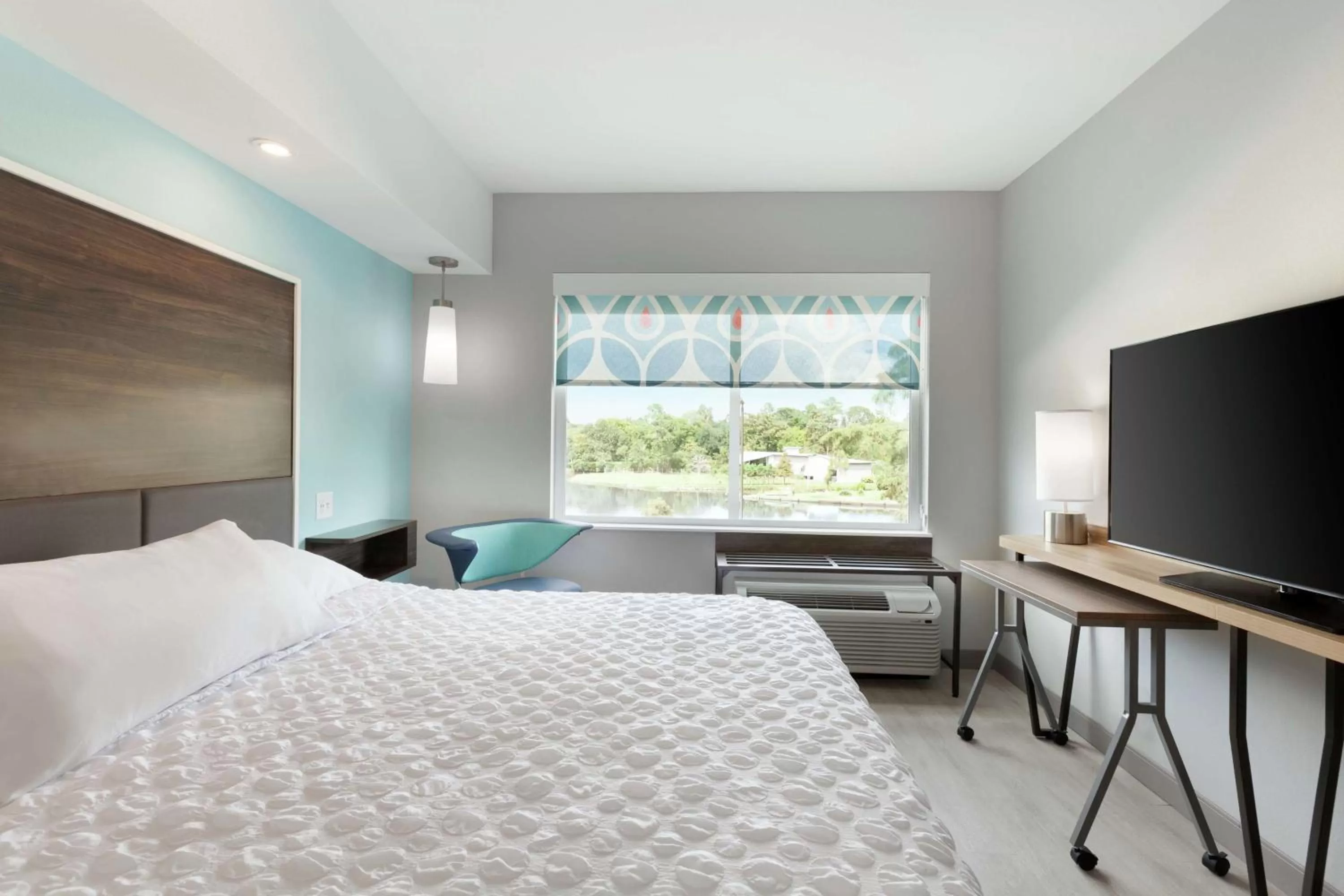 Bed in Tru By Hilton Lake Charles