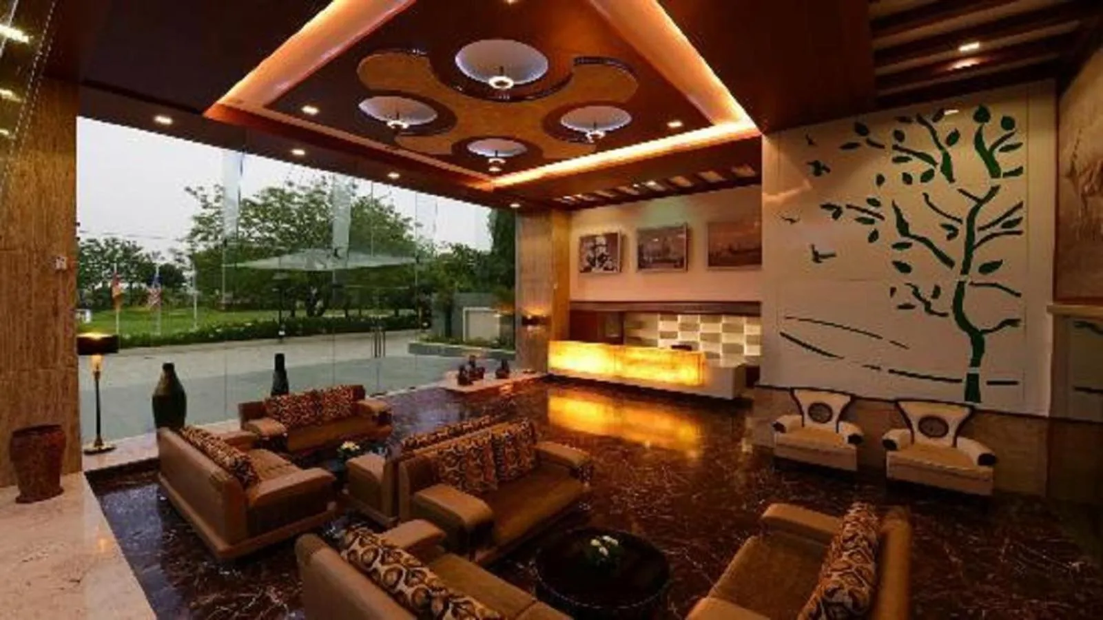 Lobby or reception in Top3 Lords Resort Bhavnagar