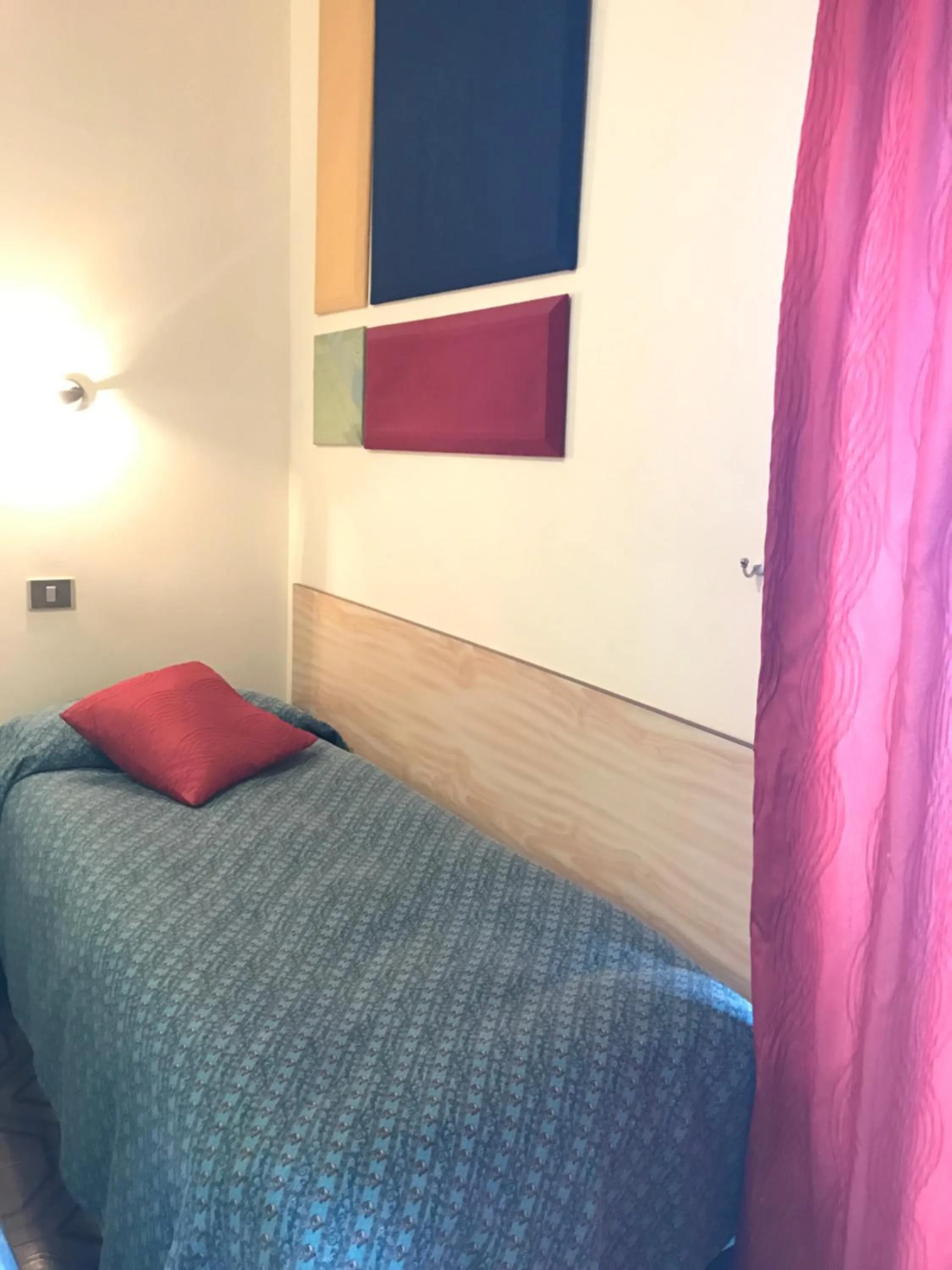 Bathroom, Bed in Hotel Scala Greca