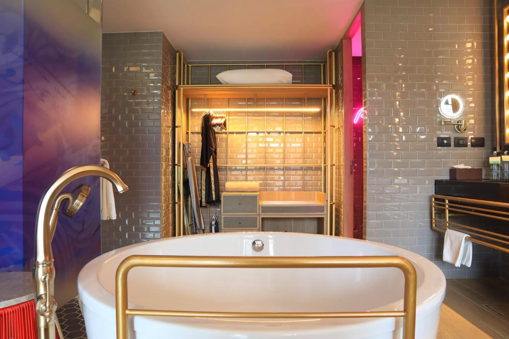 Bath, Bed in Hotel Indigo Phuket Patong by IHG