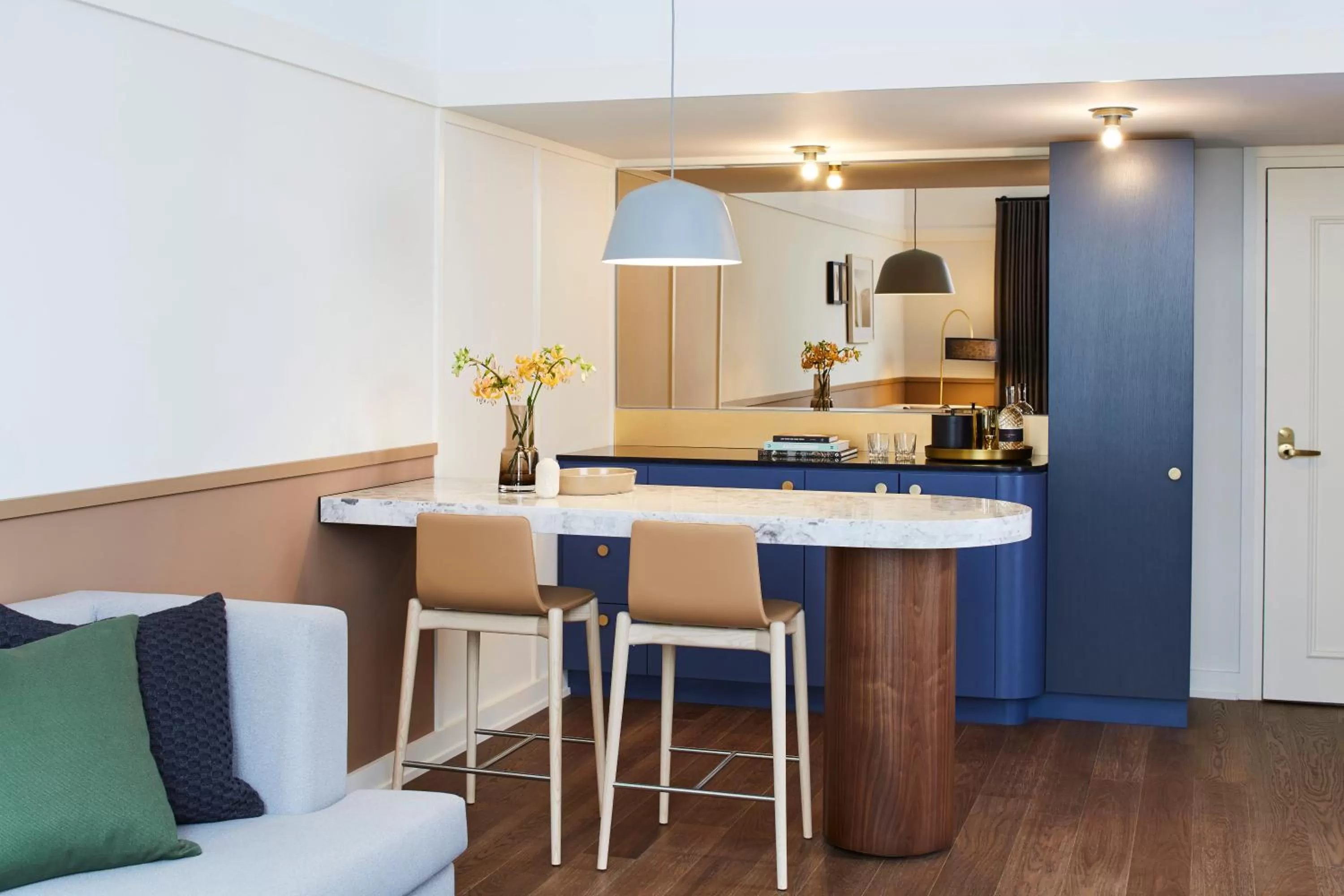 Photo of the whole room in Kimpton Saint George Hotel by IHG