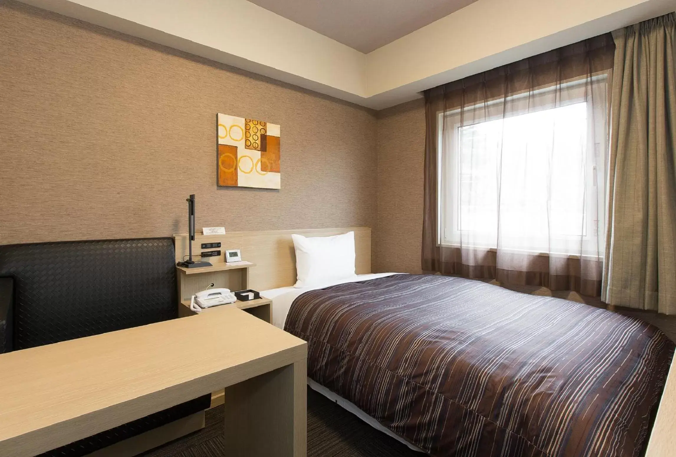 Standard Single Room - single occupancy - Non-Smoking in Hotel Route-Inn Higashiomi Yokaichi Ekimae Standard Single Room - single occupancy - Non-Smoking in Hotel Route-Inn Higashiomi Yokaichi Ekimae