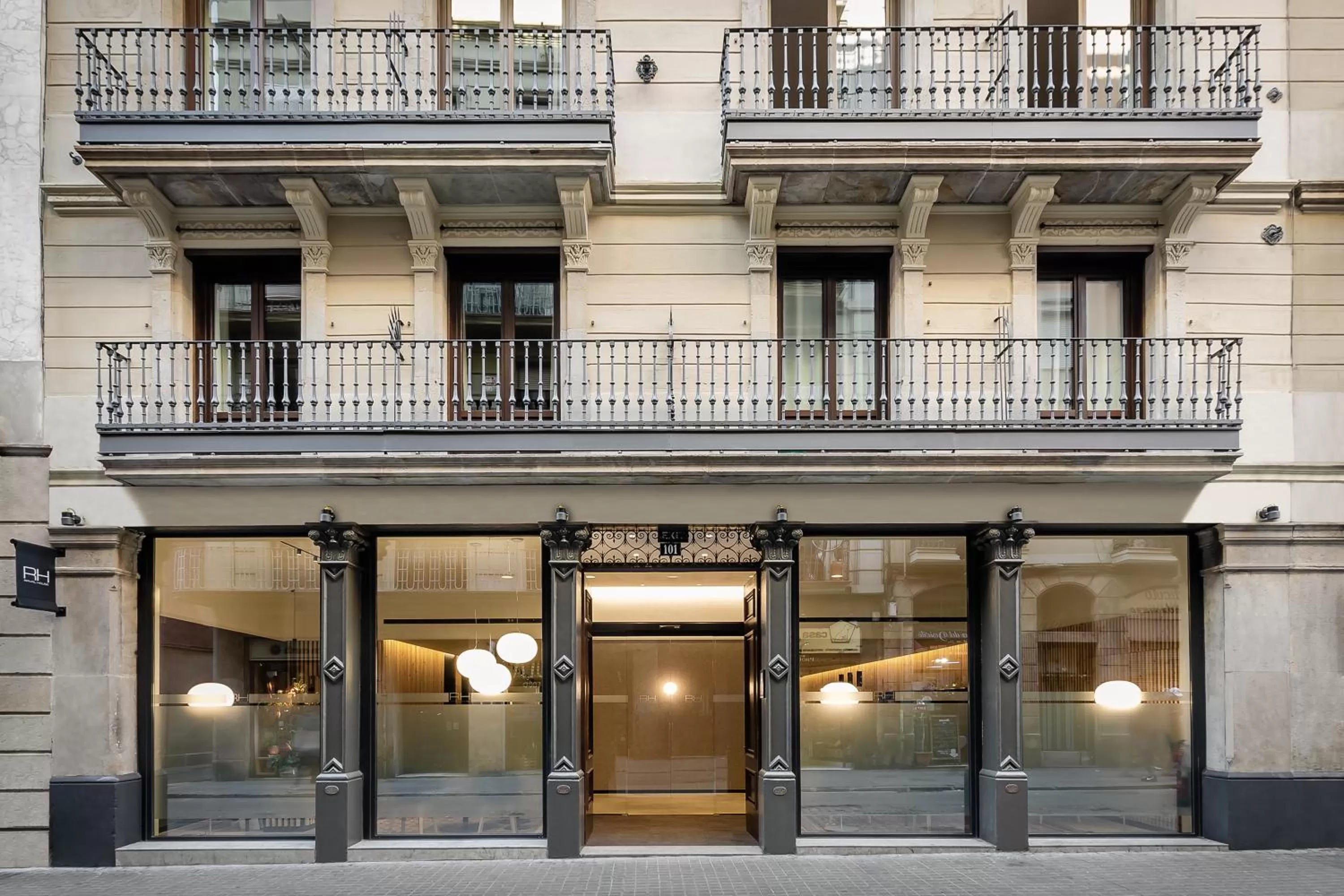 Hotel Raval House