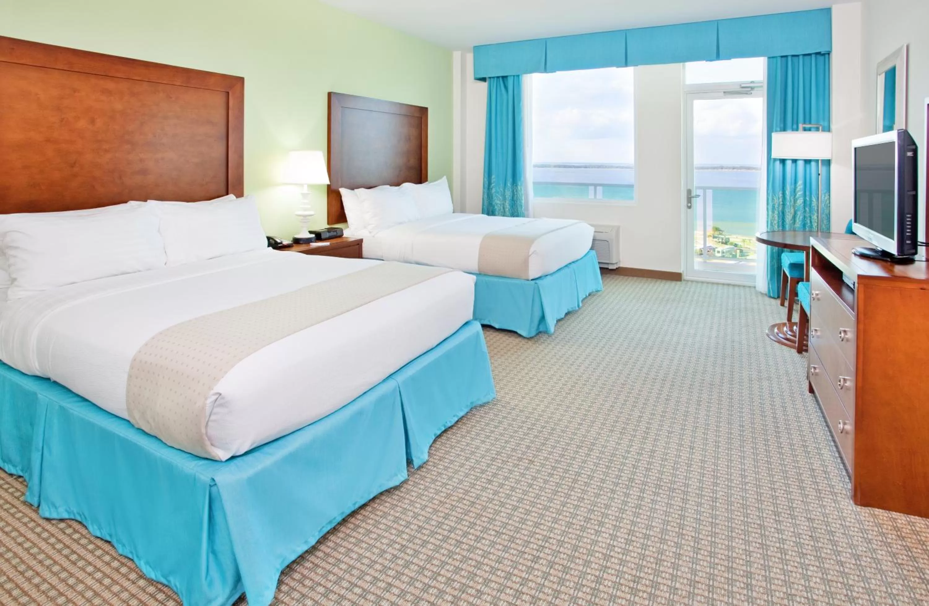 Queen Room with Two Queen Beds and Ocean View - Non-Smoking in Holiday Inn Resort Pensacola Beach, an IHG Hotel