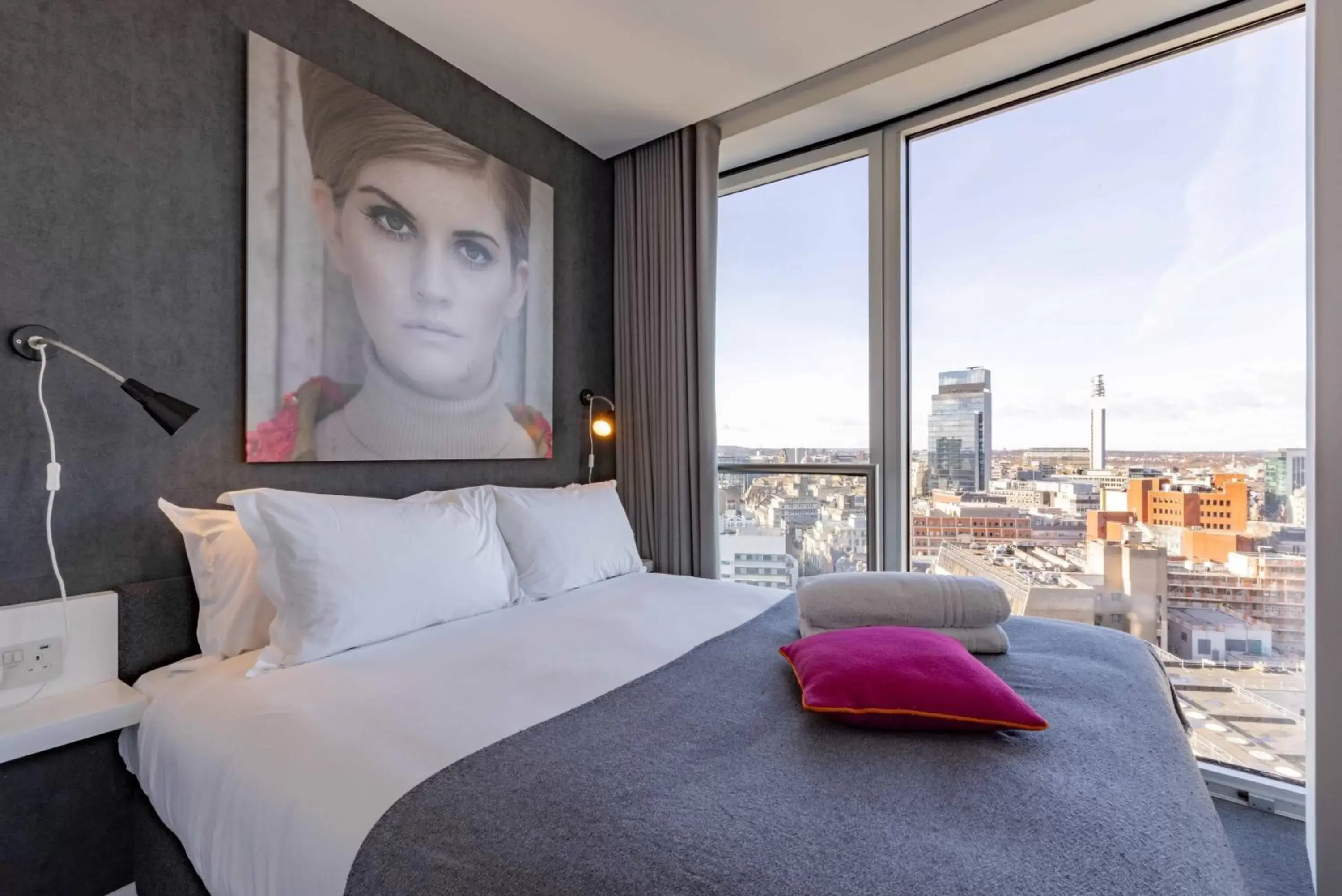 One-Bedroom Apartment in Staying Cool At Rotunda One-Bedroom Apartment in Staying Cool At Rotunda