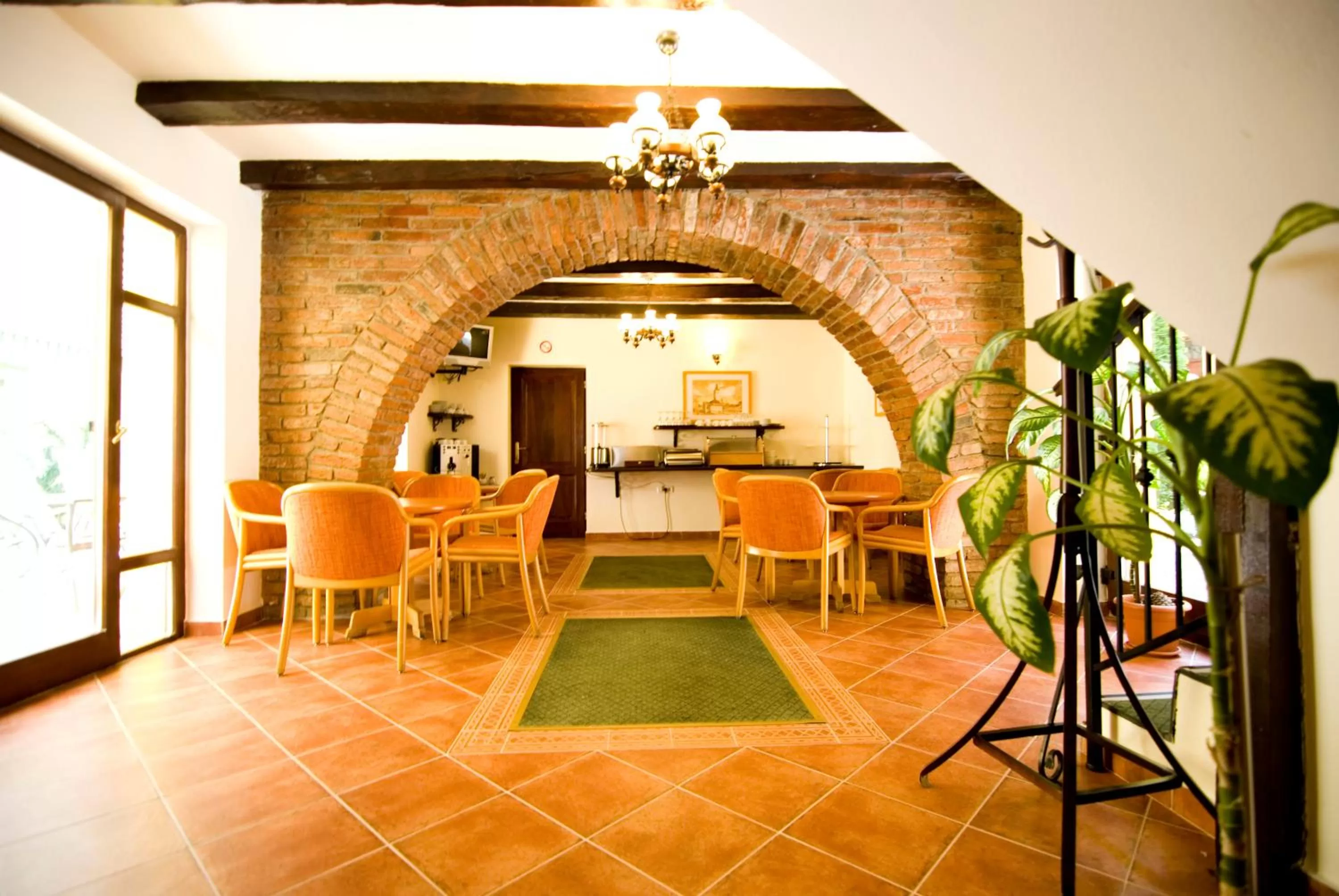 Breakfast in Curtea Brasoveana