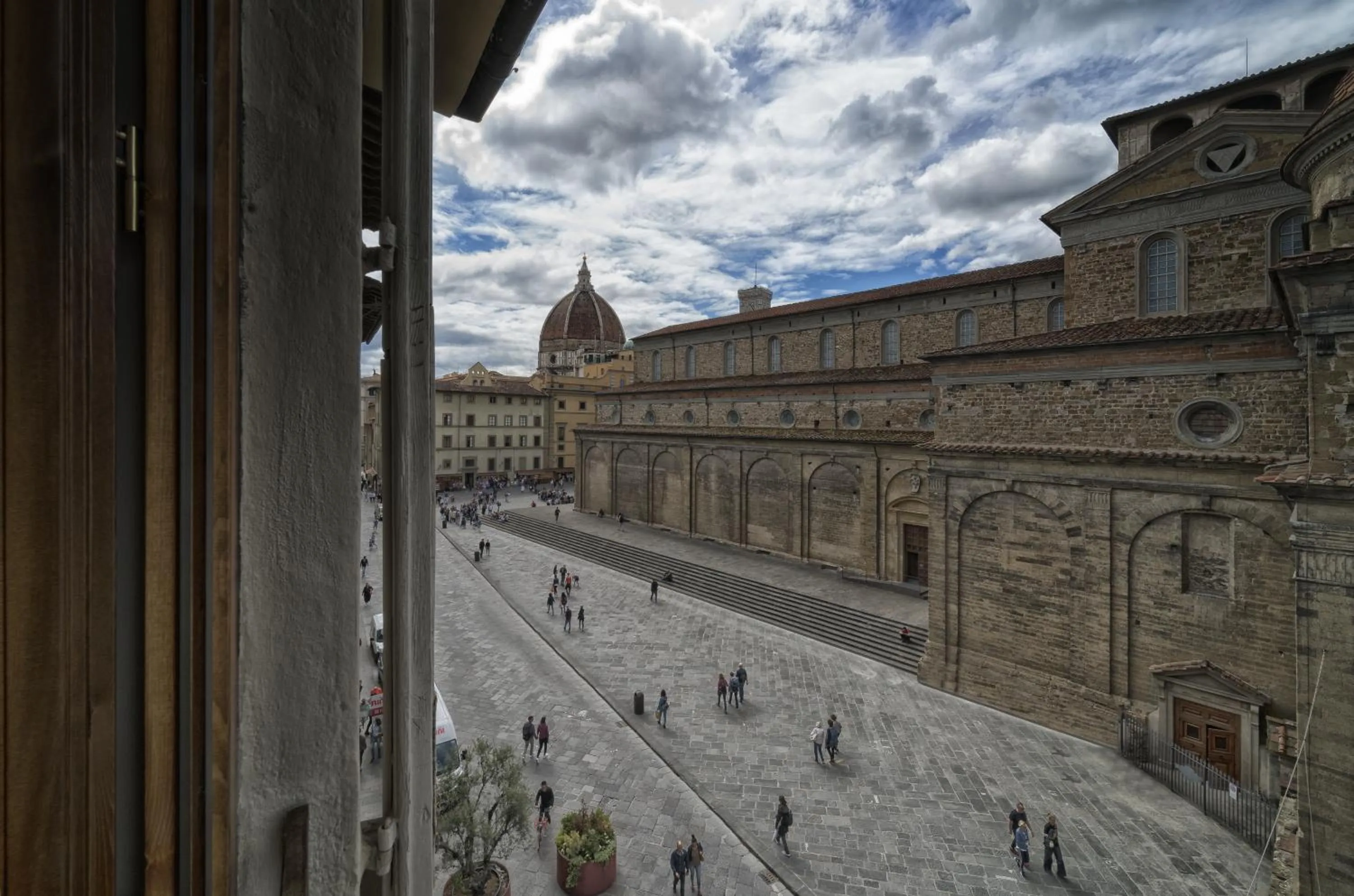 Nearby landmark in Solo Experience Hotel