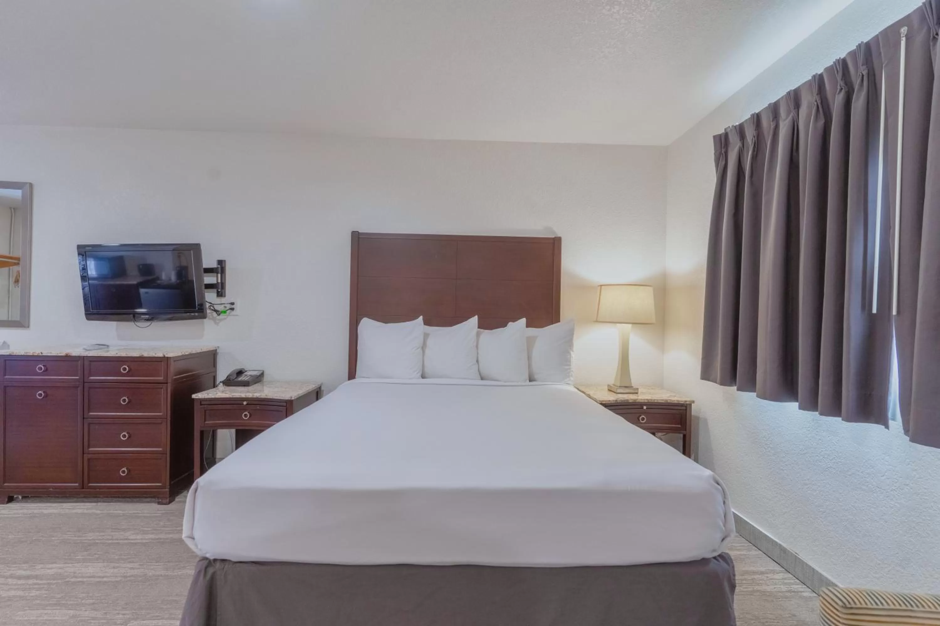 Bed in The Yosemite Inn