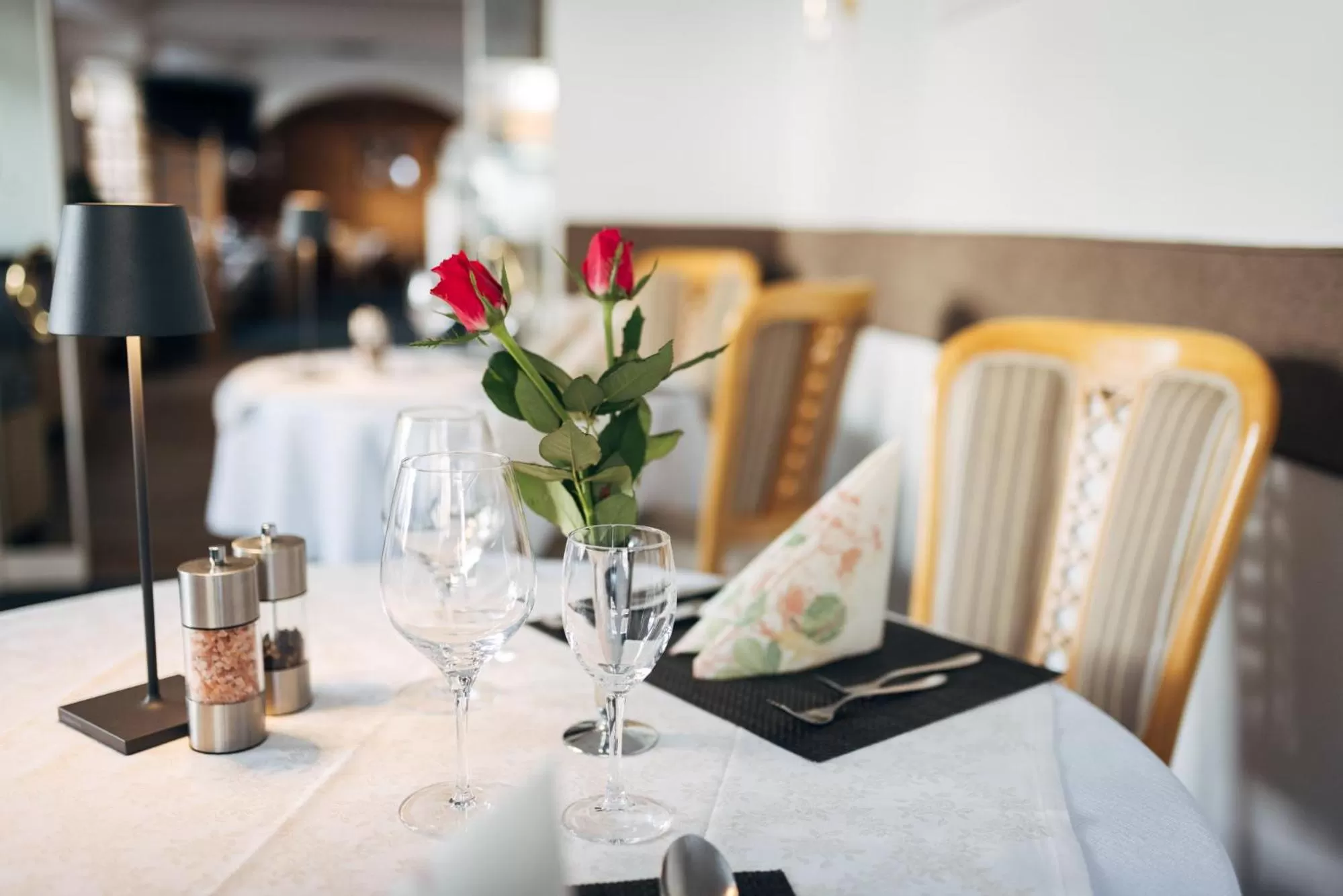 Dining area in Hotel Bambi Am Park