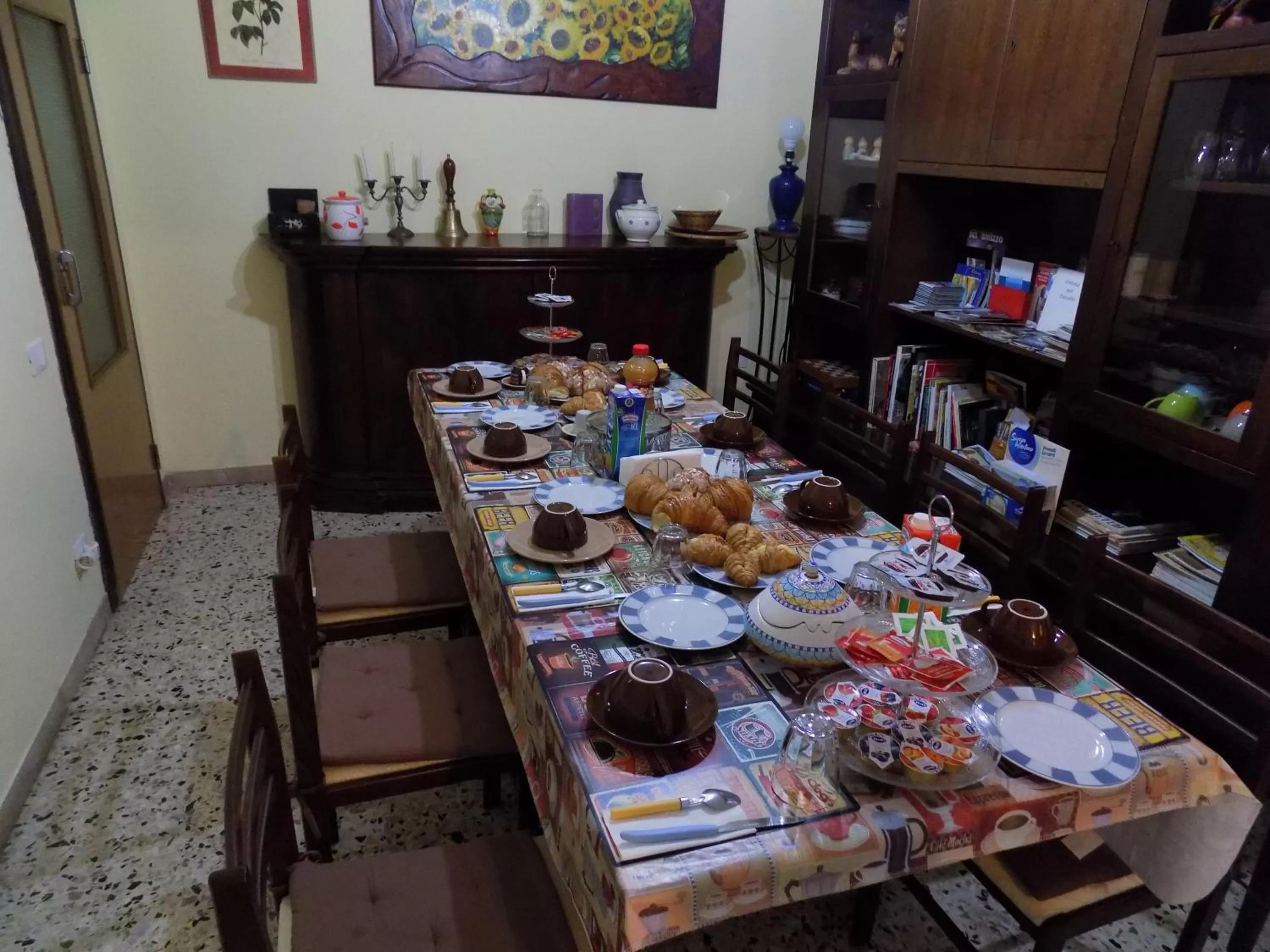 Italian breakfast in B&B Falcone