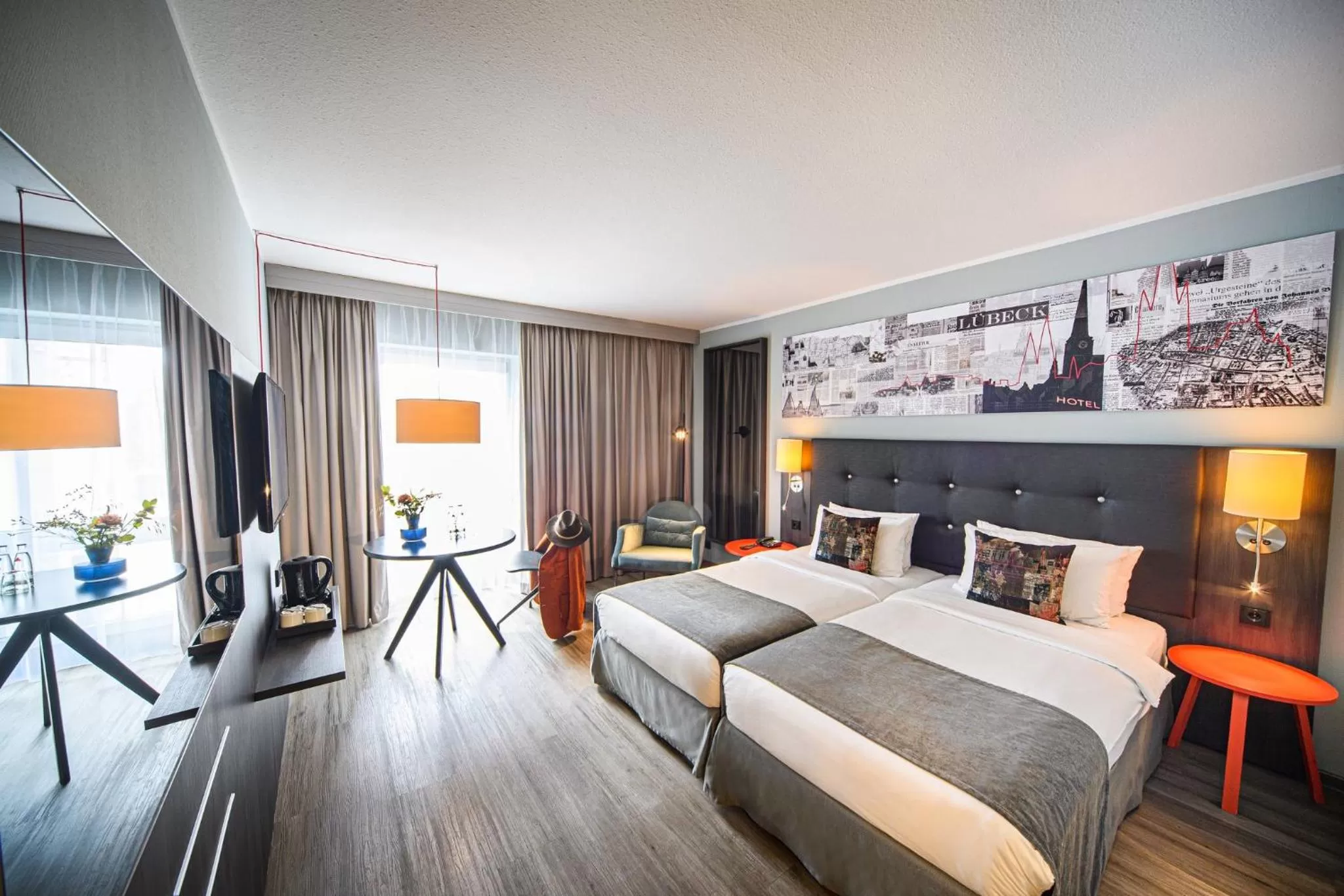 Photo of the whole room, Bed in Holiday Inn Lübeck by IHG