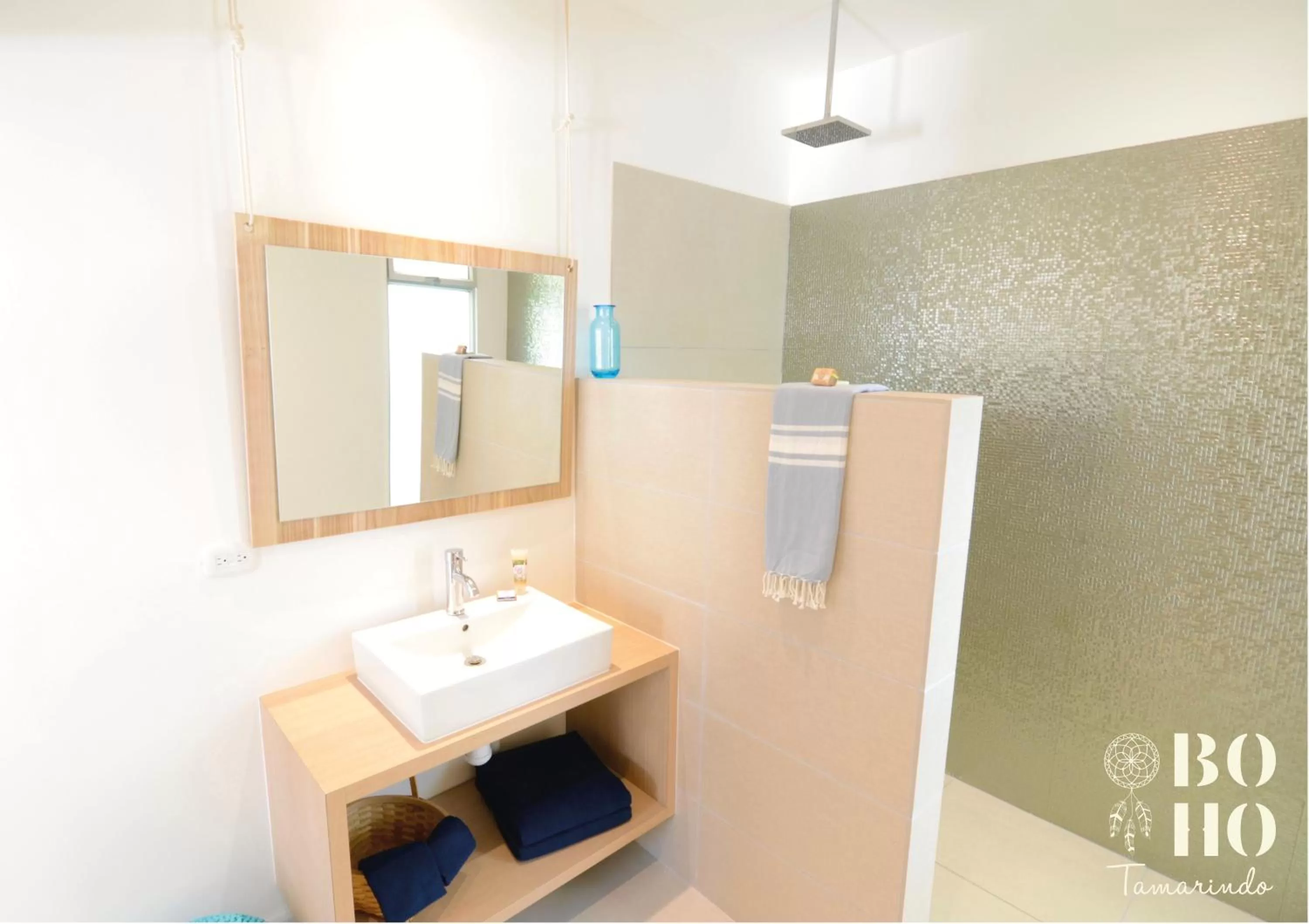 Bathroom in BoHo Tamarindo - Adults Only