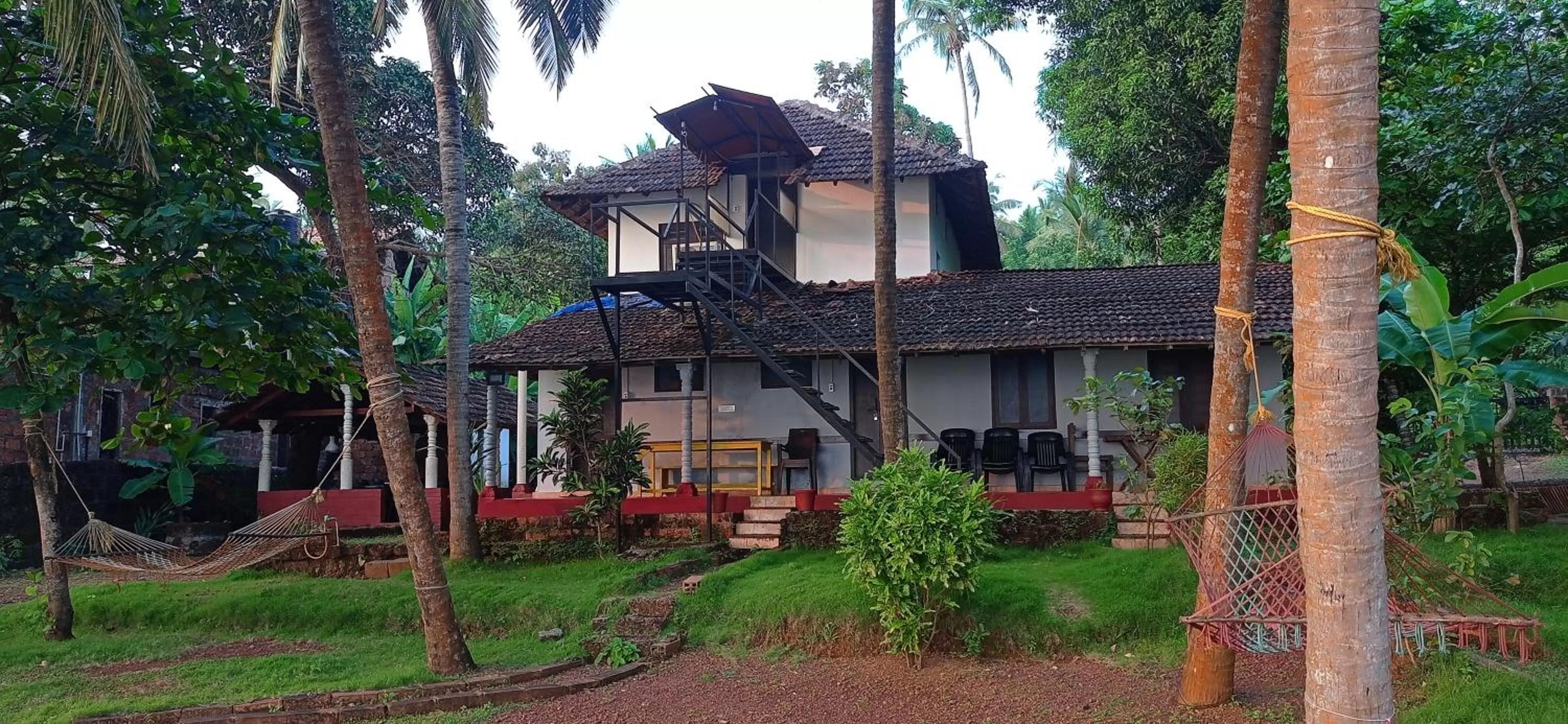 Property Building in Perch by the sea