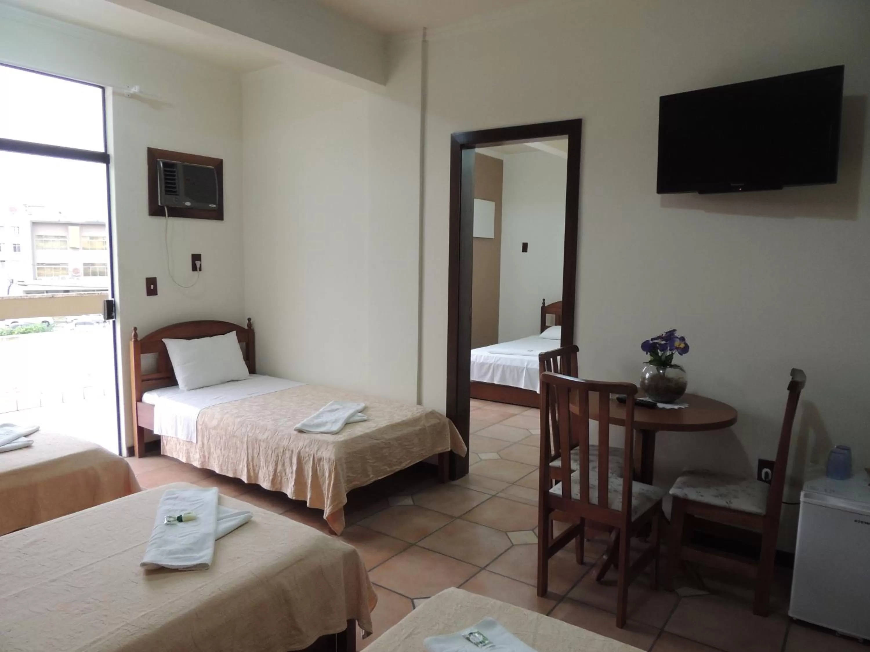 Quadruple Room with River View in Hotel Beira Rio