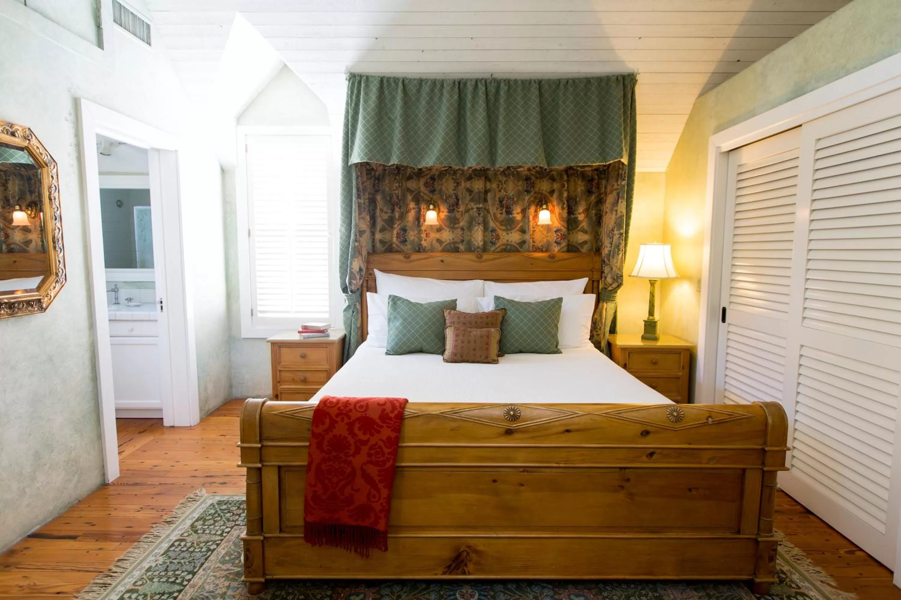 Bedroom in Simpson House Inn