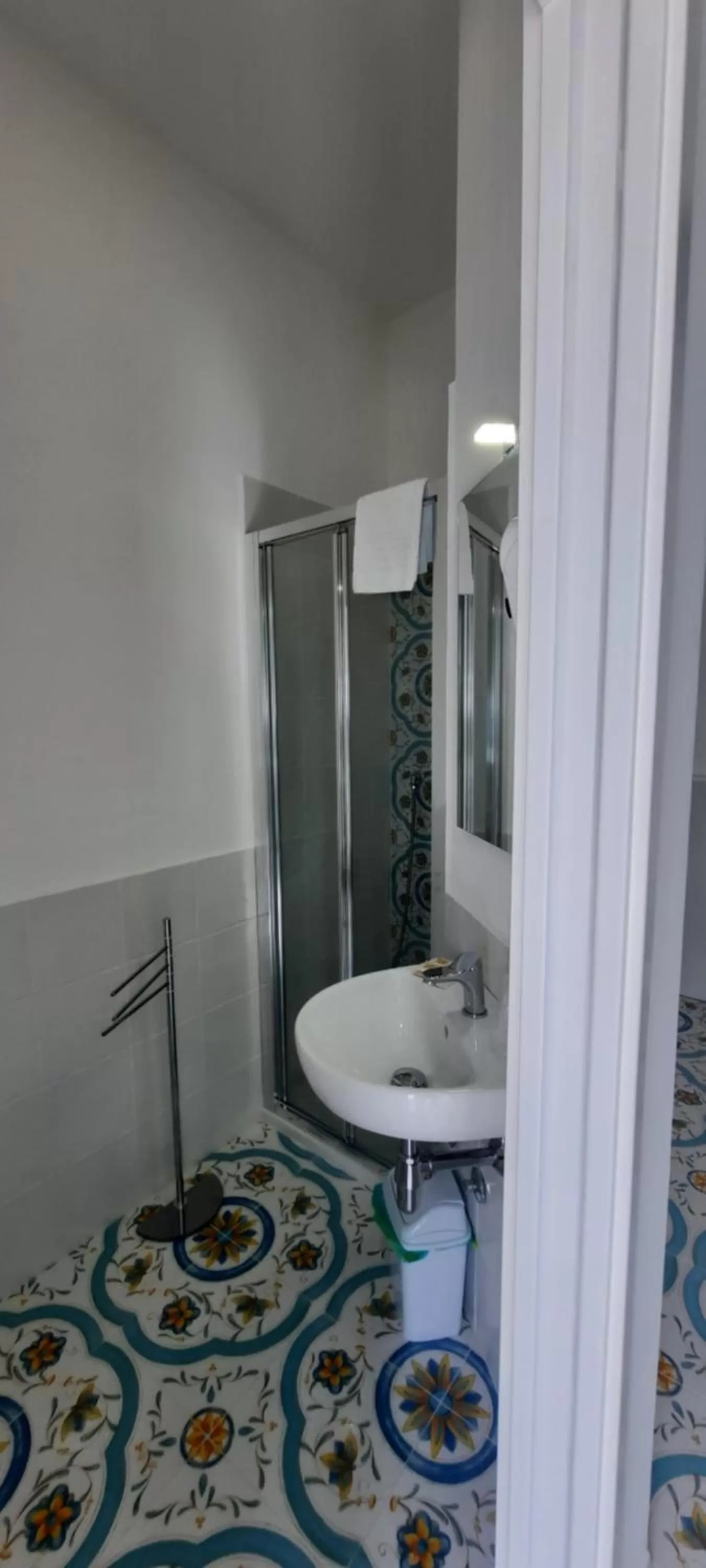 Bathroom in B & Beach