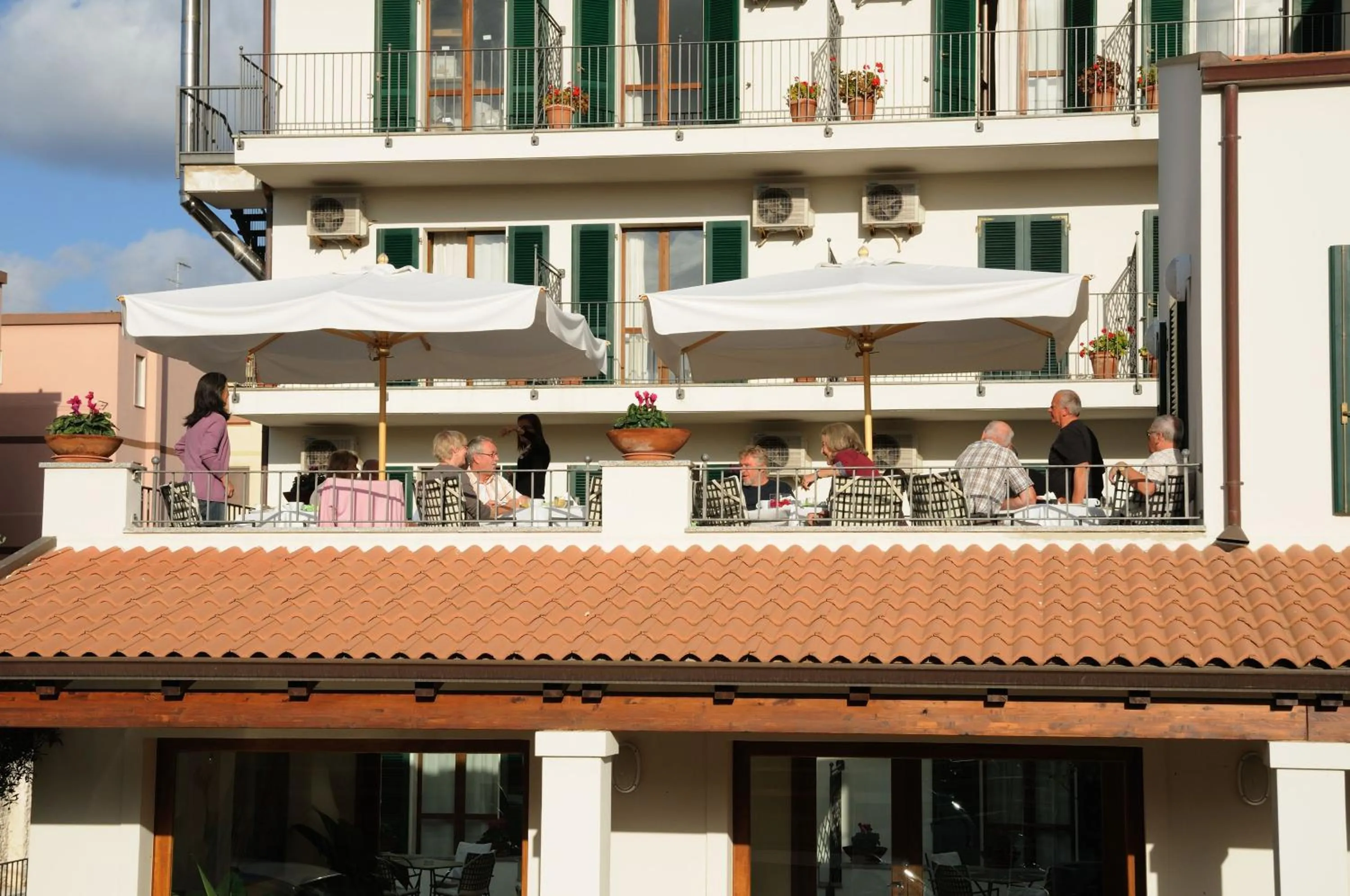 Facade/entrance in Hotel Angedras