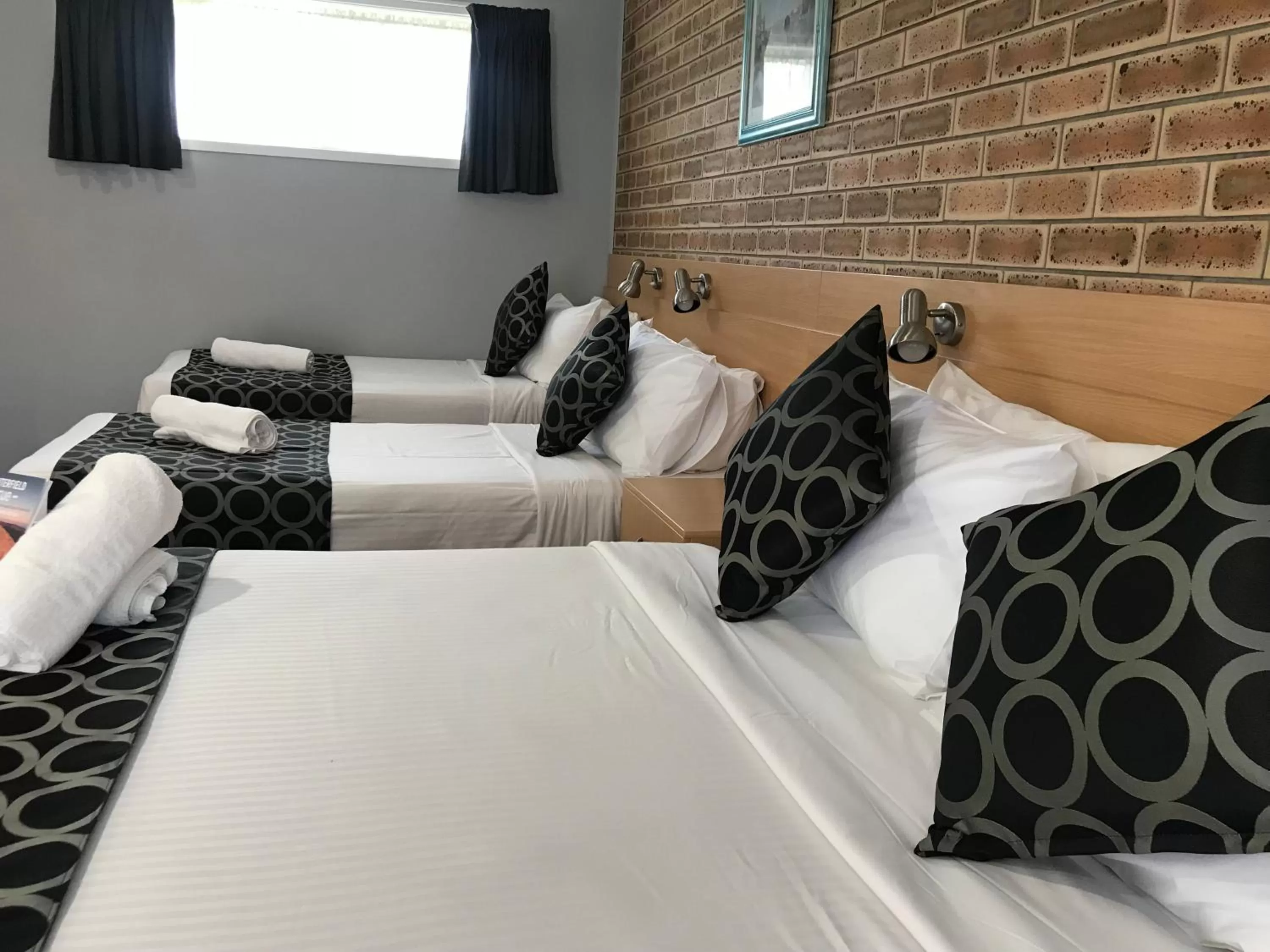 Bed in Jumbuck Motor Inn