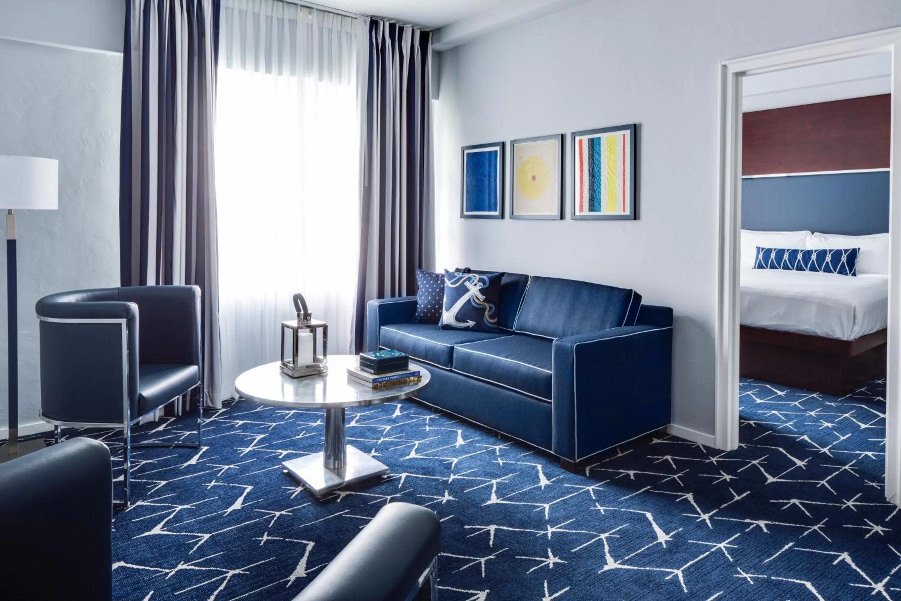 Living room in Albion Hotel