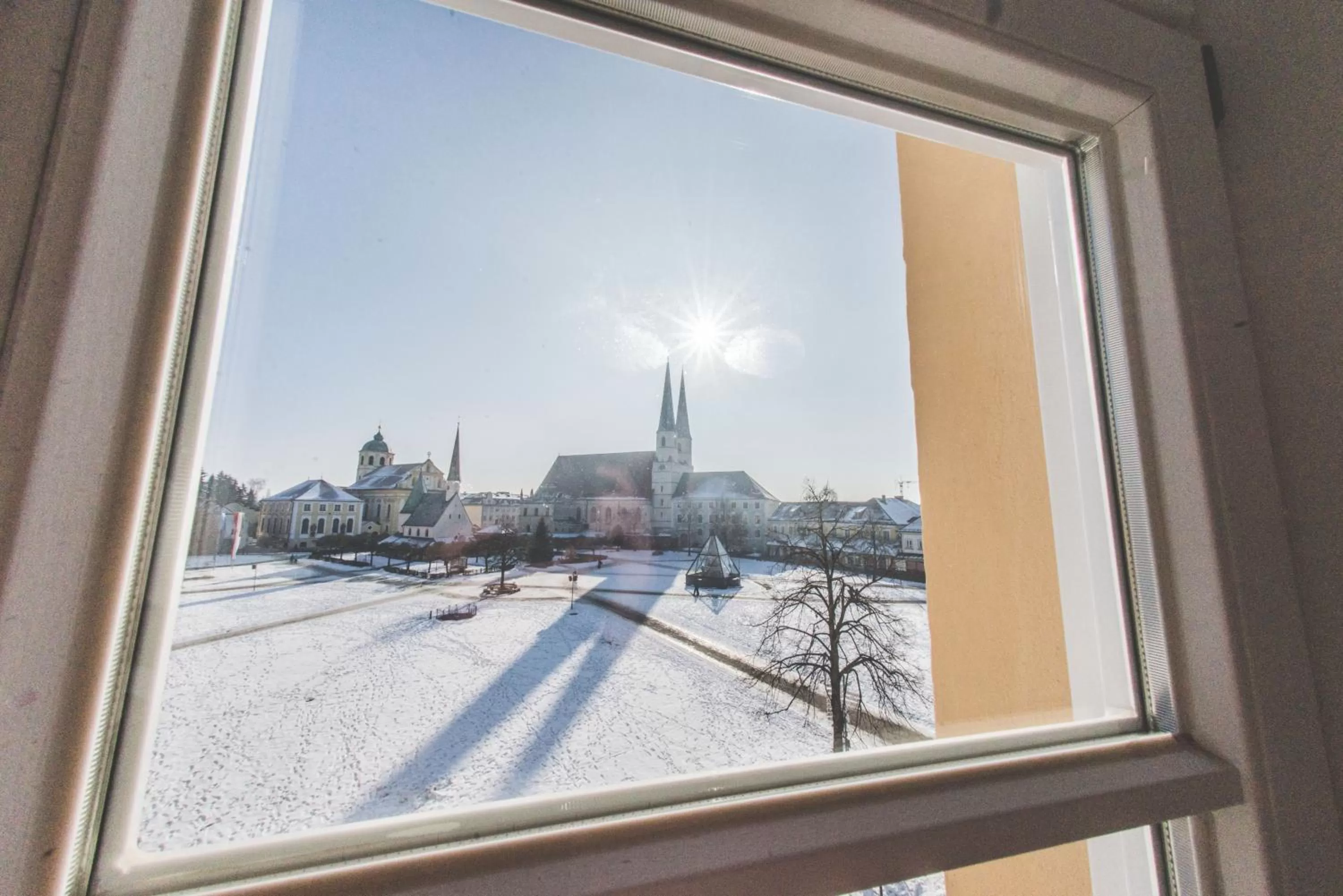 Landmark view in Hotel Münchner Hof