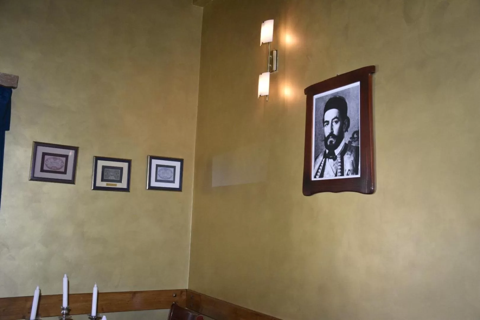 OSTROG Aparthotel KOLIBA-VLASTNIŠTVO MANASTIRA OSTROG