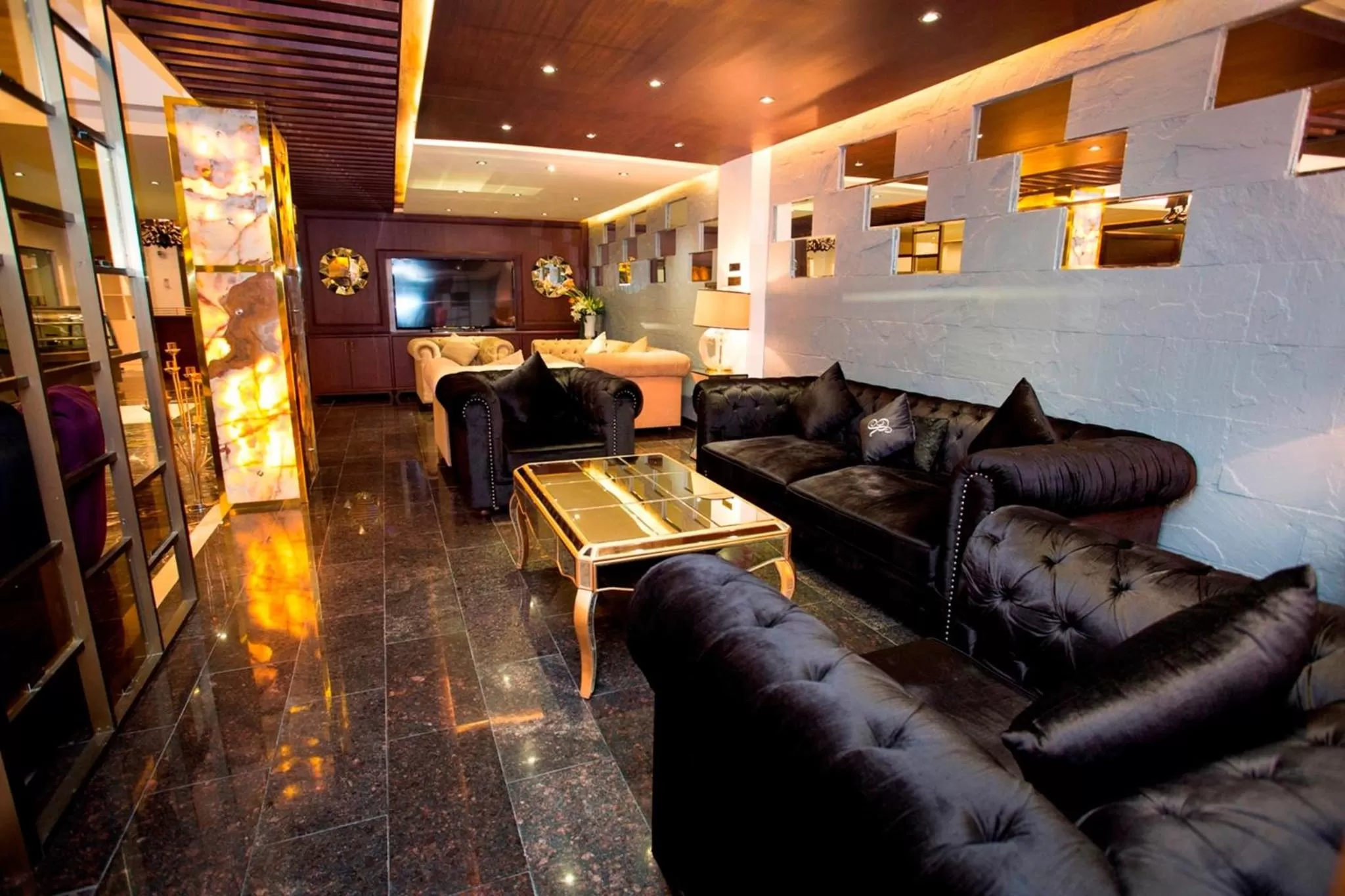 Lobby or reception in The Elite Residence Dhaka