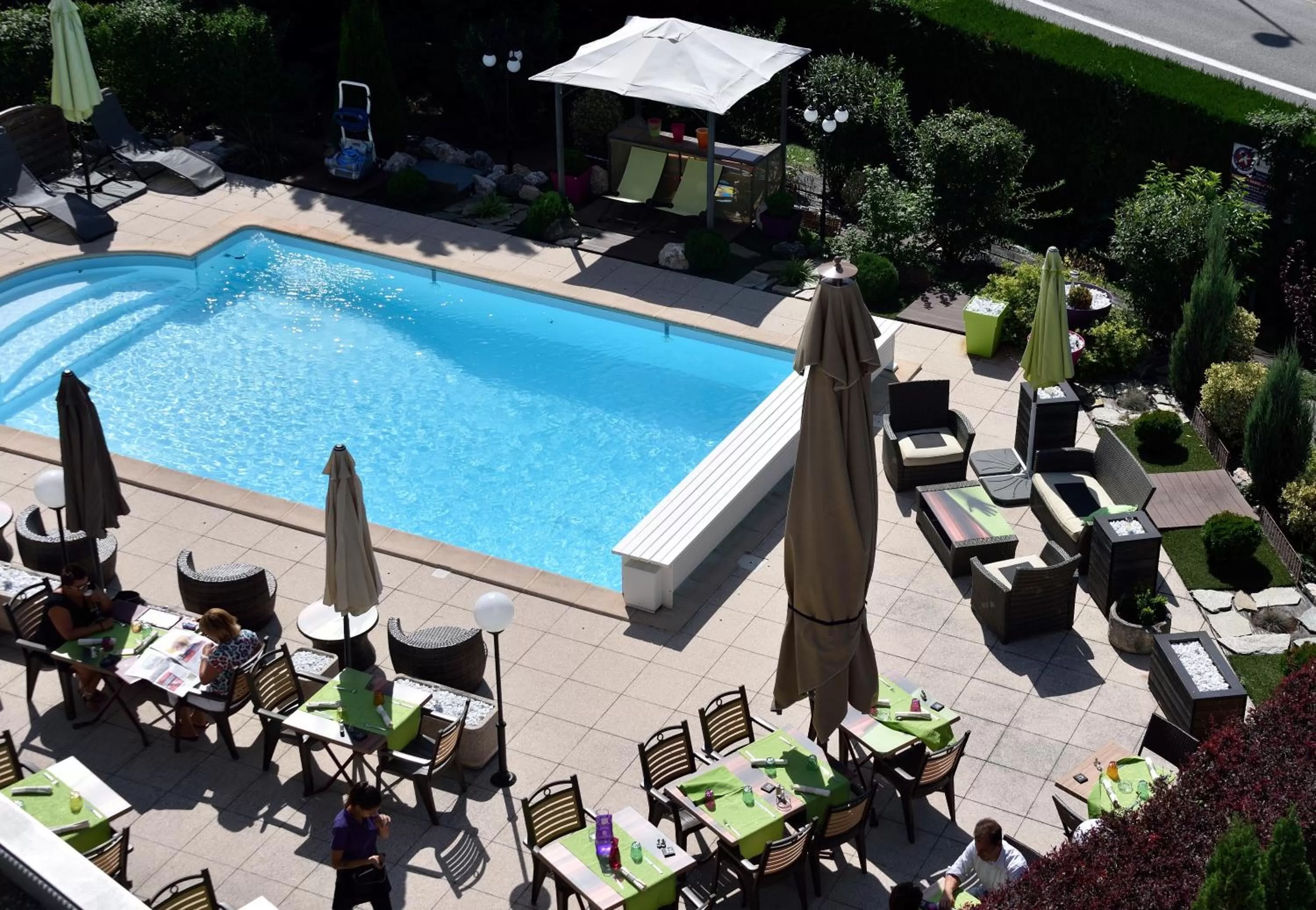 Swimming pool in The Originals City, Hôtel du Faucigny, Cluses Ouest