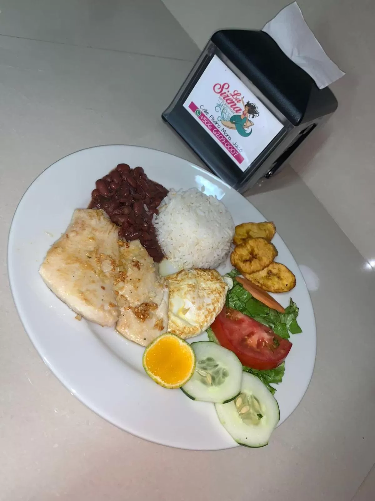 Restaurant/places to eat in La Sirena Playa Jacó