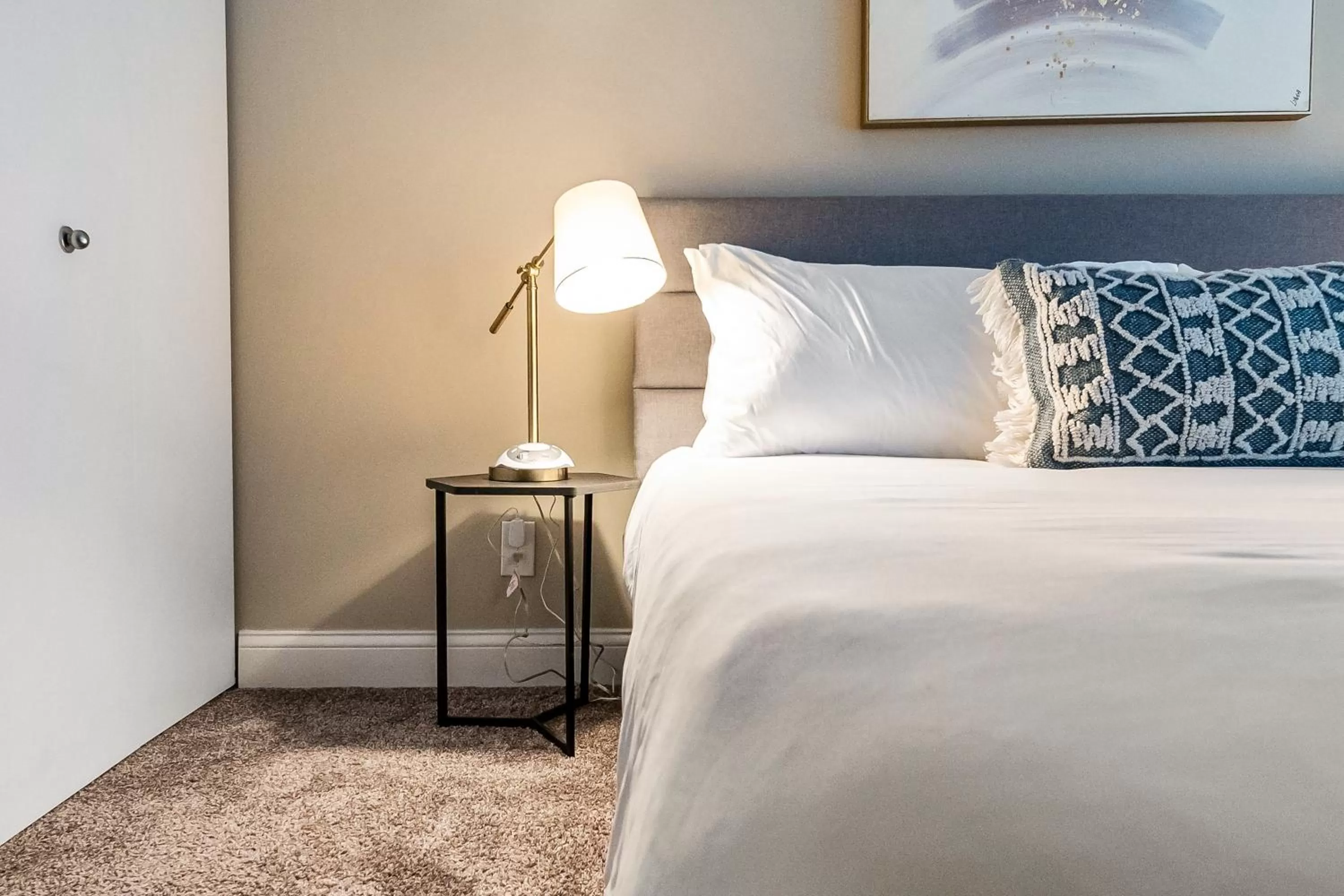 Bedroom, Bed in Kasa Downtown South Bend