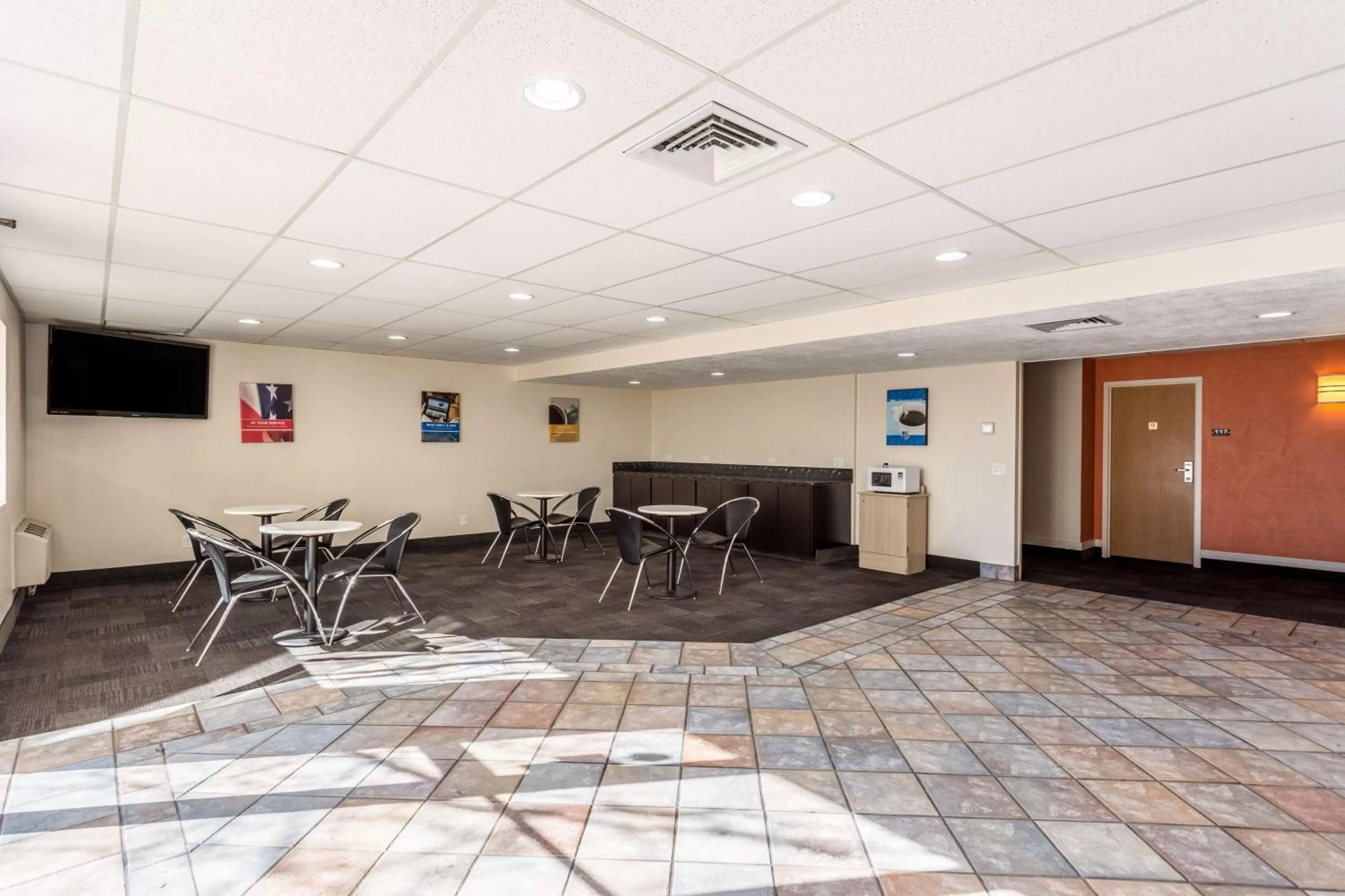 Lobby or reception in Motel 6-Great Falls, MT