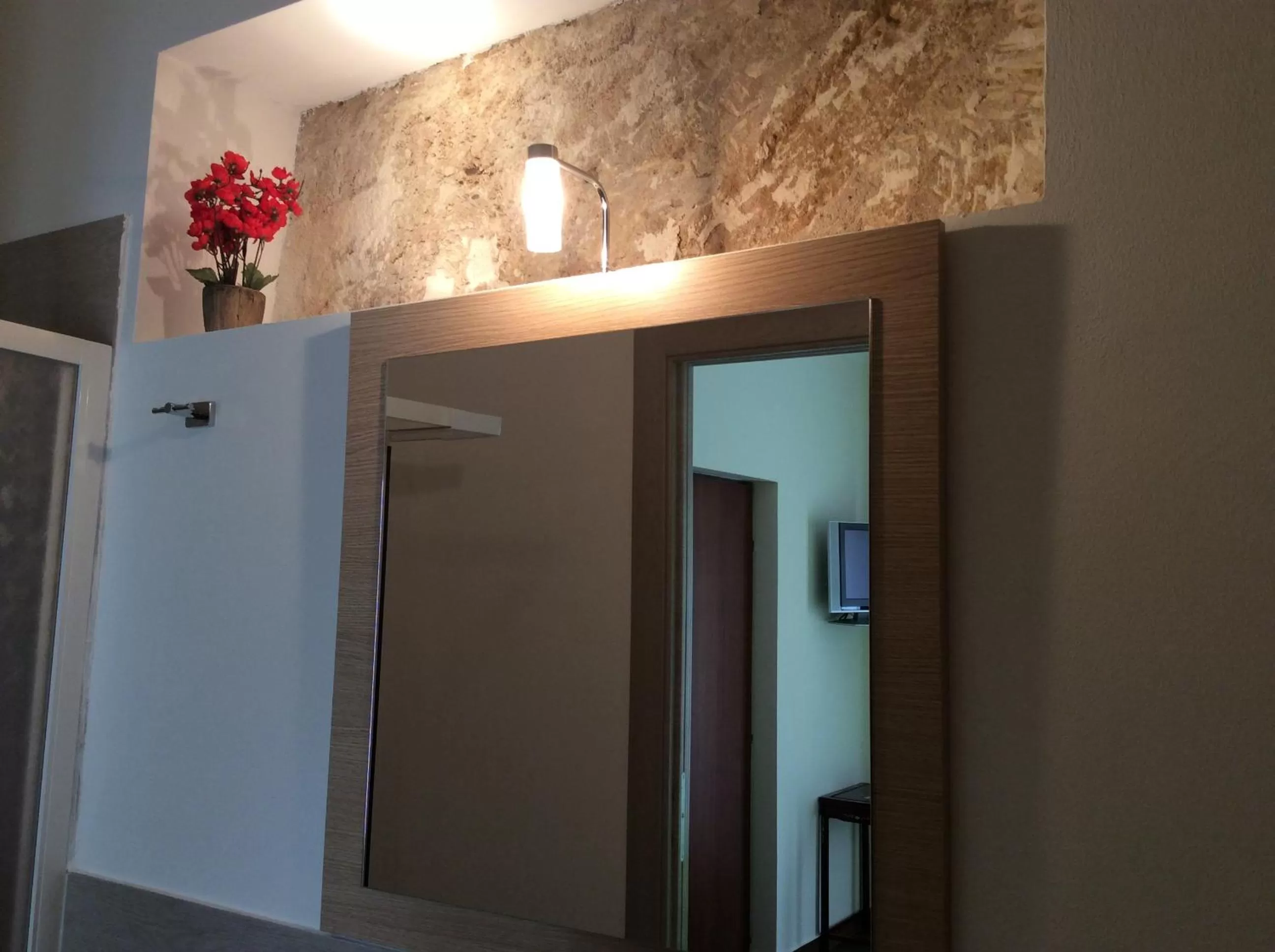 Bathroom in SiciliAntica