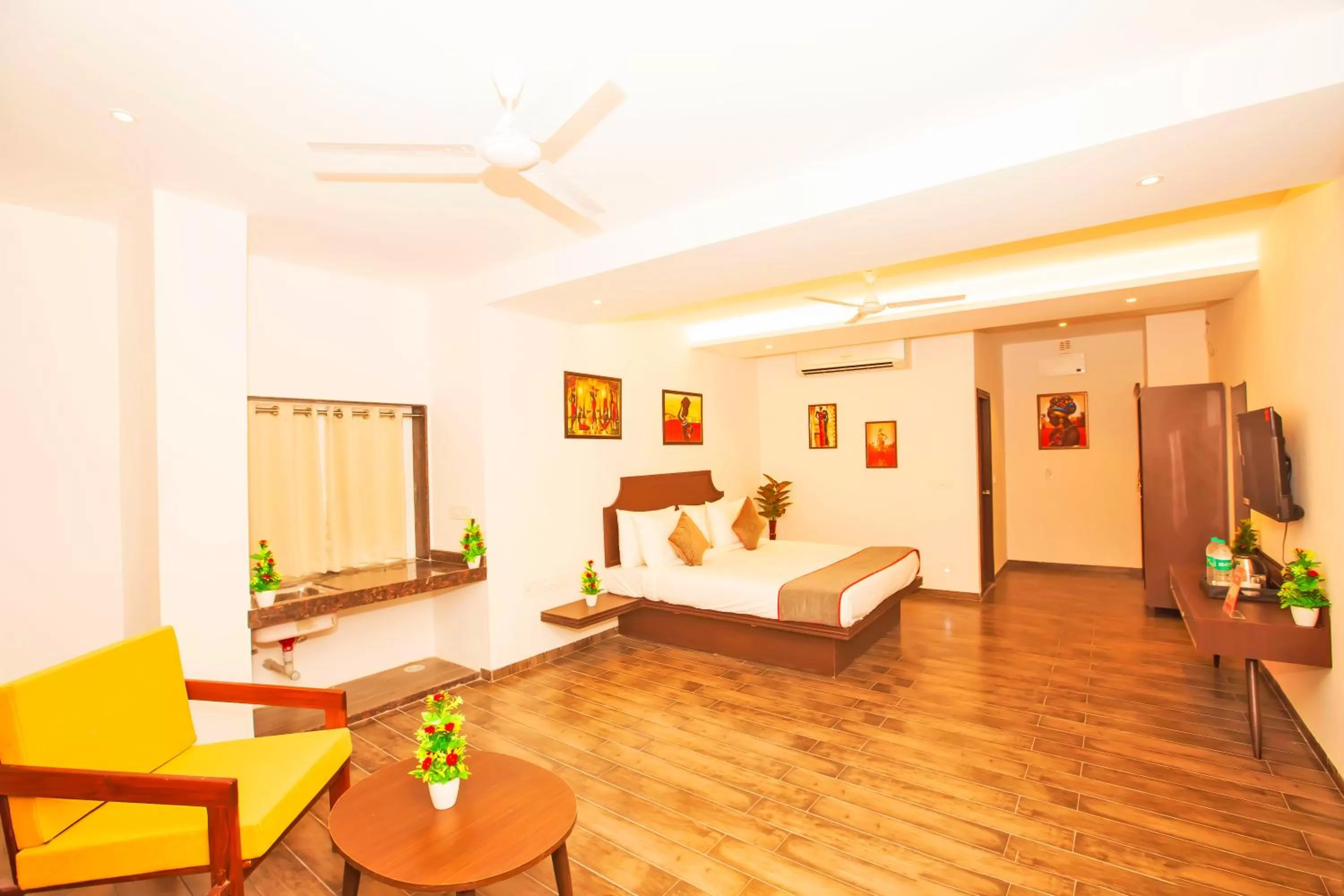 Photo of the whole room in Octave Parkland Suites