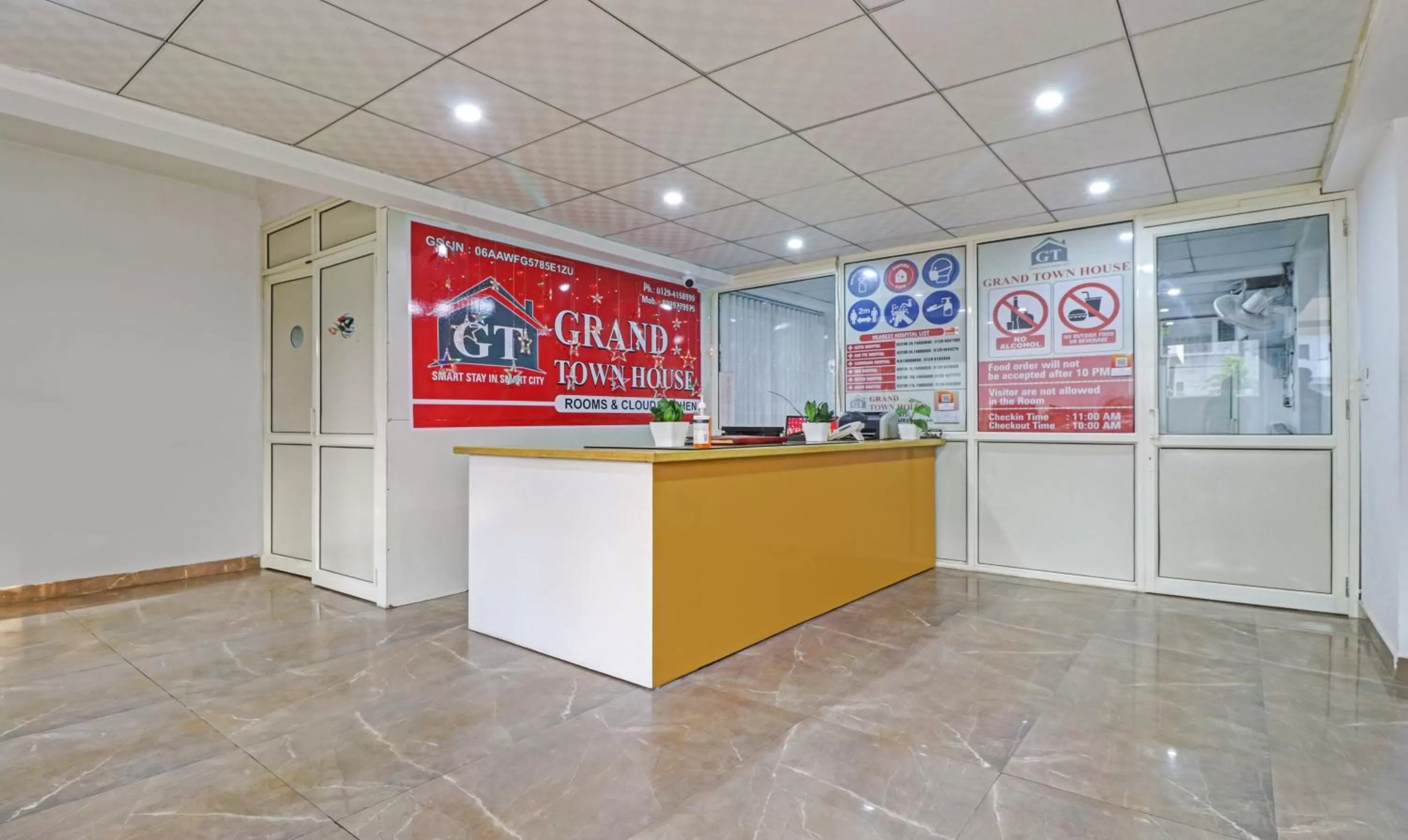 Lobby or reception in Treebo Grand Town House