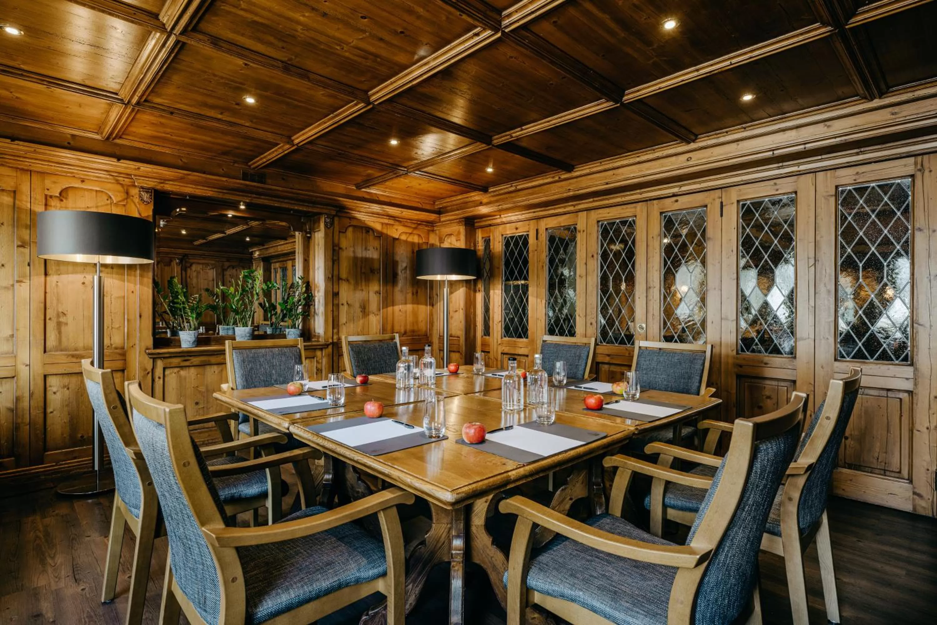 Restaurant/places to eat in Romantik Berghotel Astenkrone