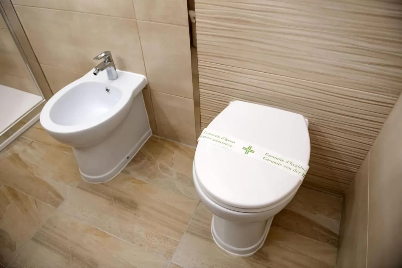 Toilet in Boutique Hotel Ferrara