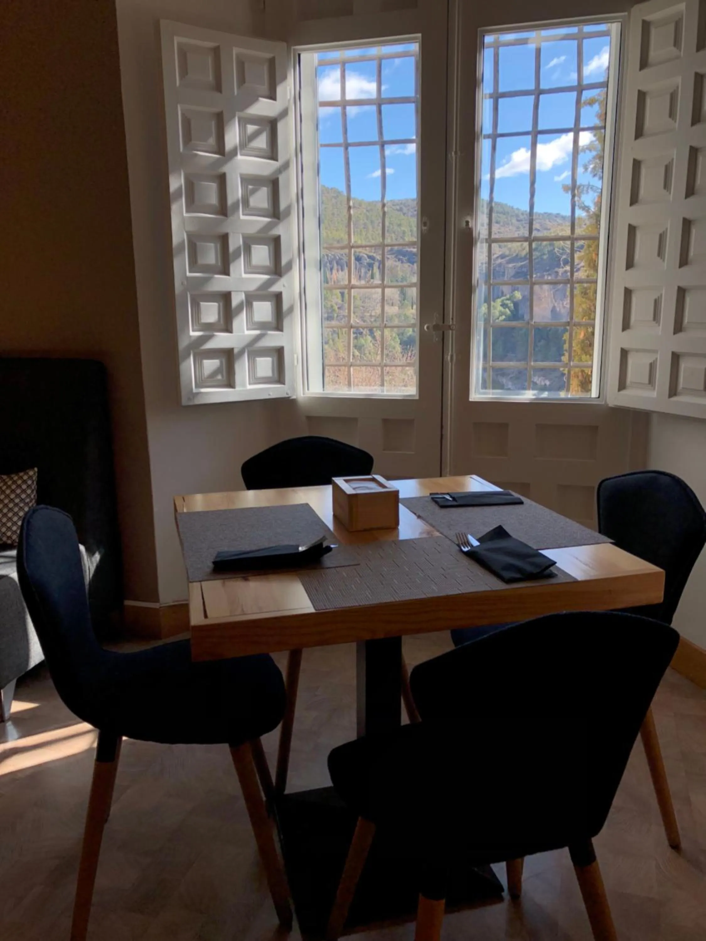 Lounge or bar in Hotel Leonor de Aquitania