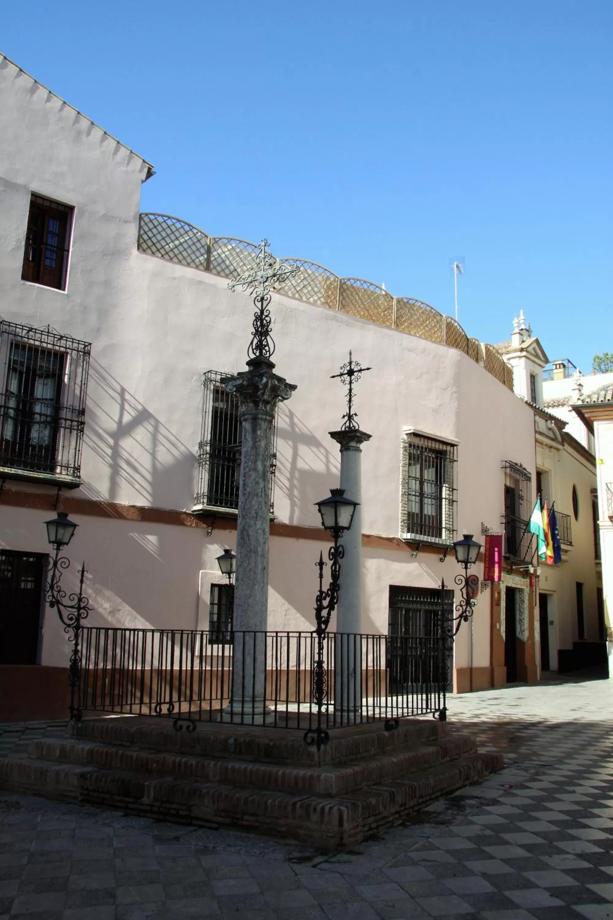 Facade/entrance in Hotel Patio de las Cruces