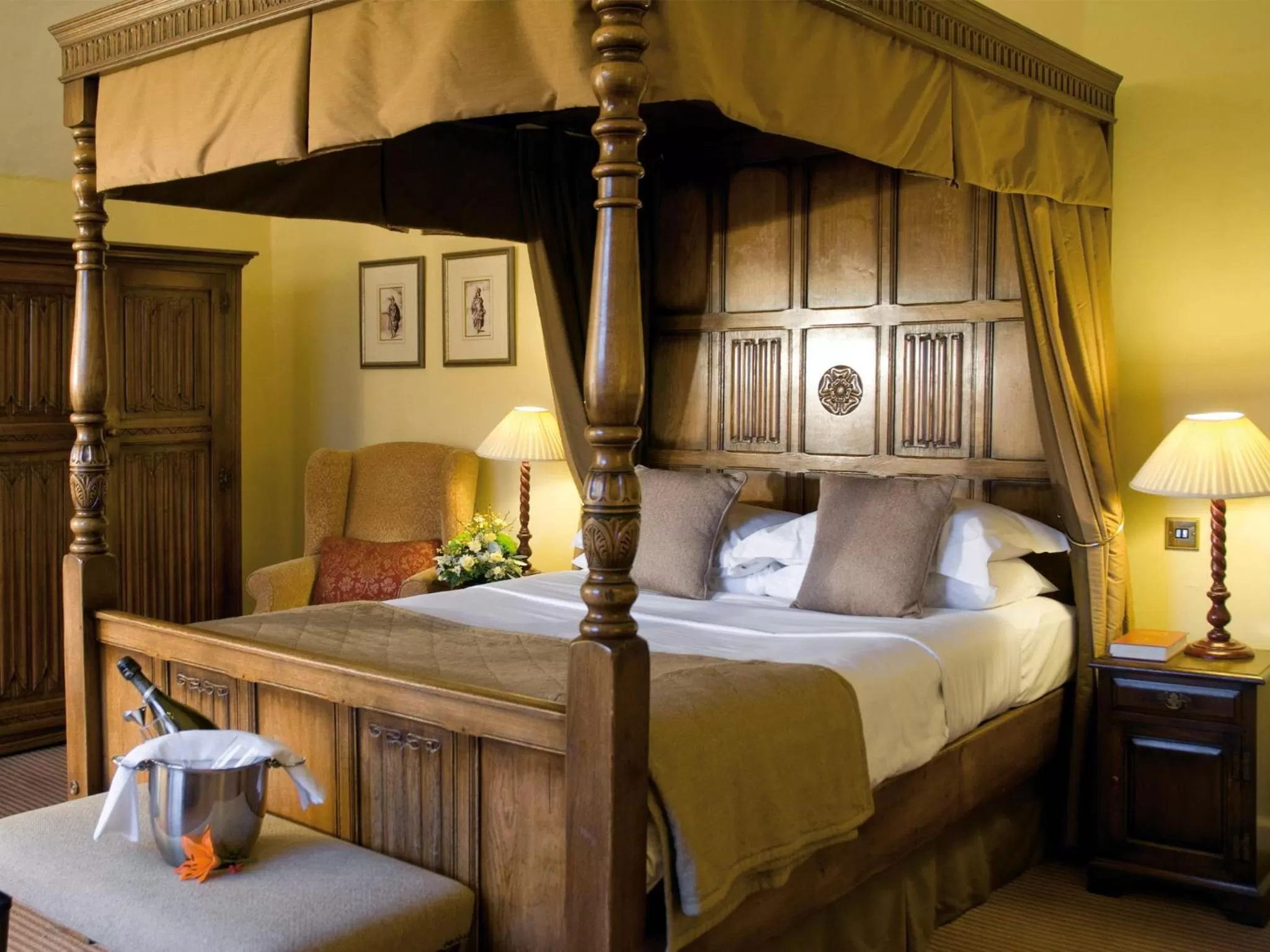 Bedroom, Bed in Macdonald Alveston Manor Hotel & Spa